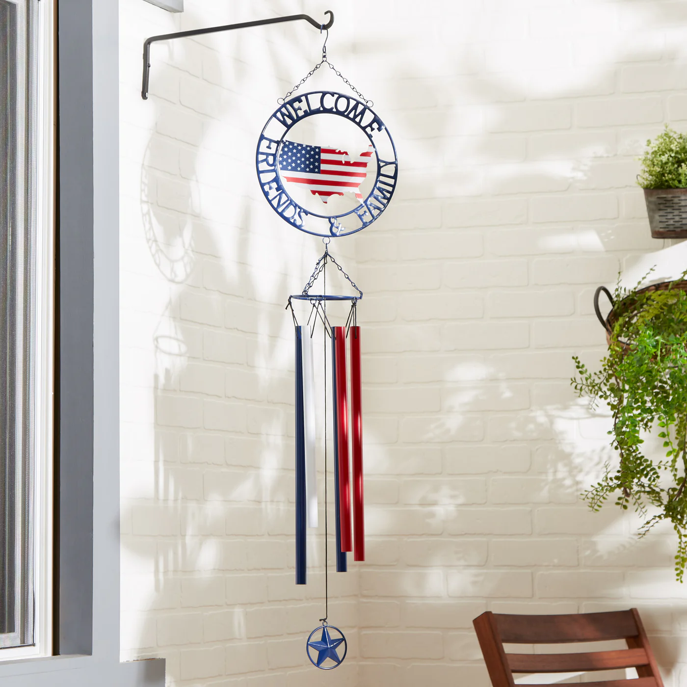 Patriotic Wind Chime Welcome Friends Family Metal USA Flag Outdoor Garden Decor