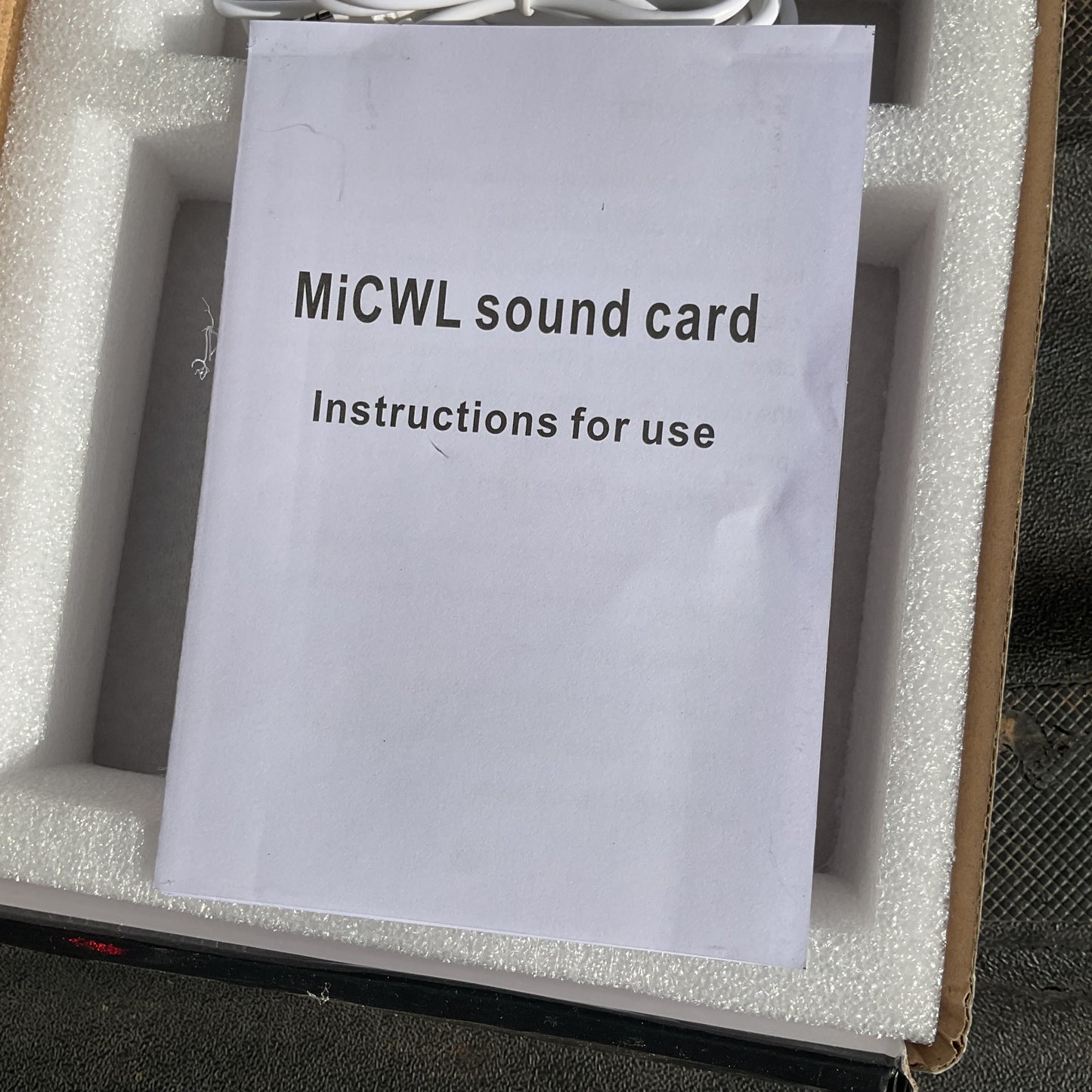 V8S Phone Live Sound Card Bluetooth Voice Changer Mixer - New