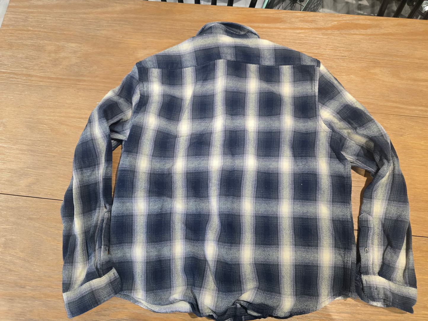 Connecticut Originals Men’s Flannel Shirt – Navy & Cream Plaid Long Sleeve (XL)