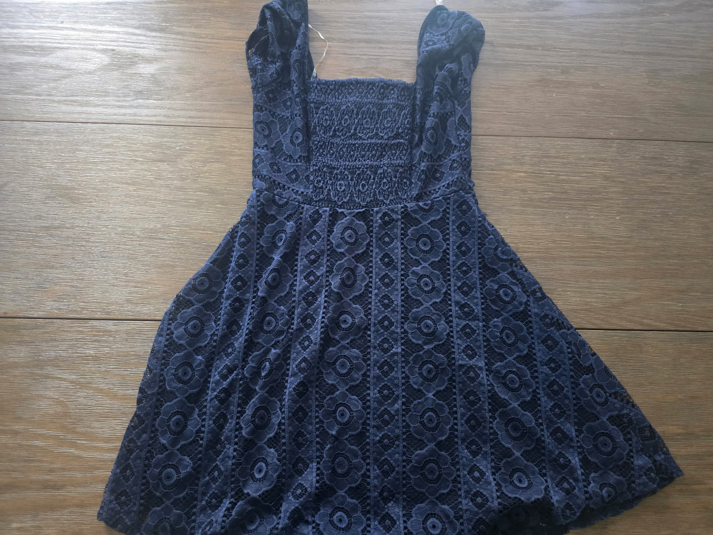 Aeropostale Navy Blue Lace Mini Dress – Short Sleeve (Size M)