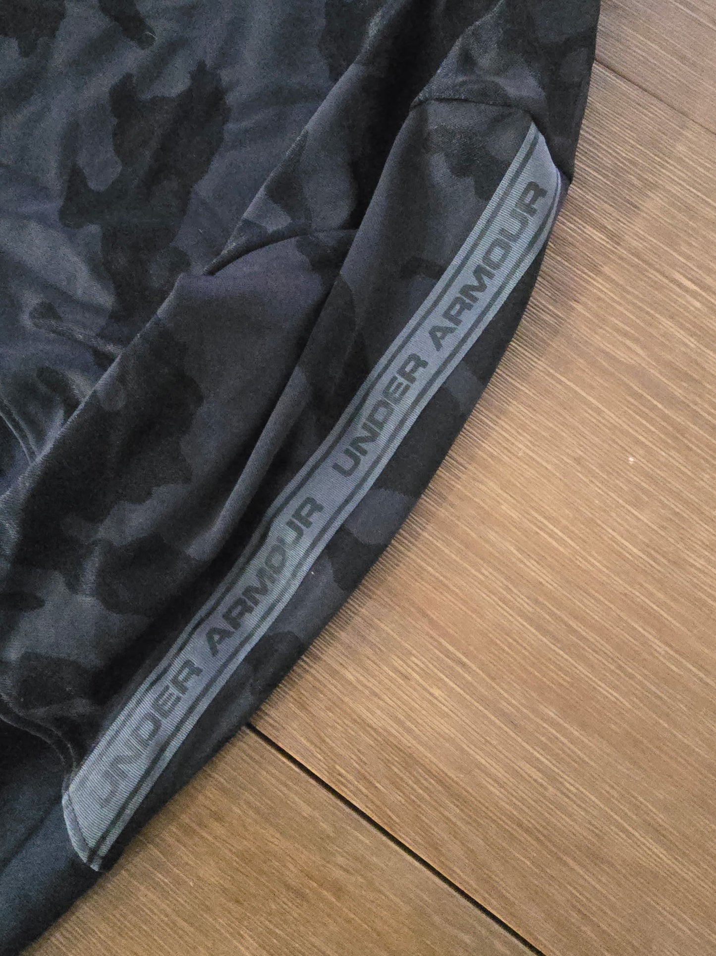 Under Armour Youth XL Full-Zip Camo Jacket Black