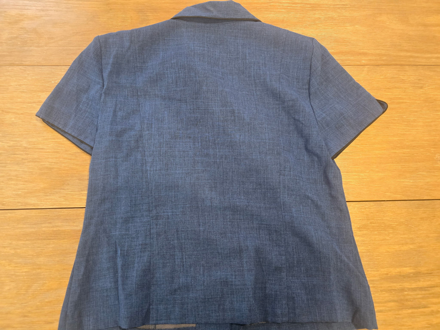 Sag Harbor Women’s Blue Short Sleeve Button Front Jacket Size 16