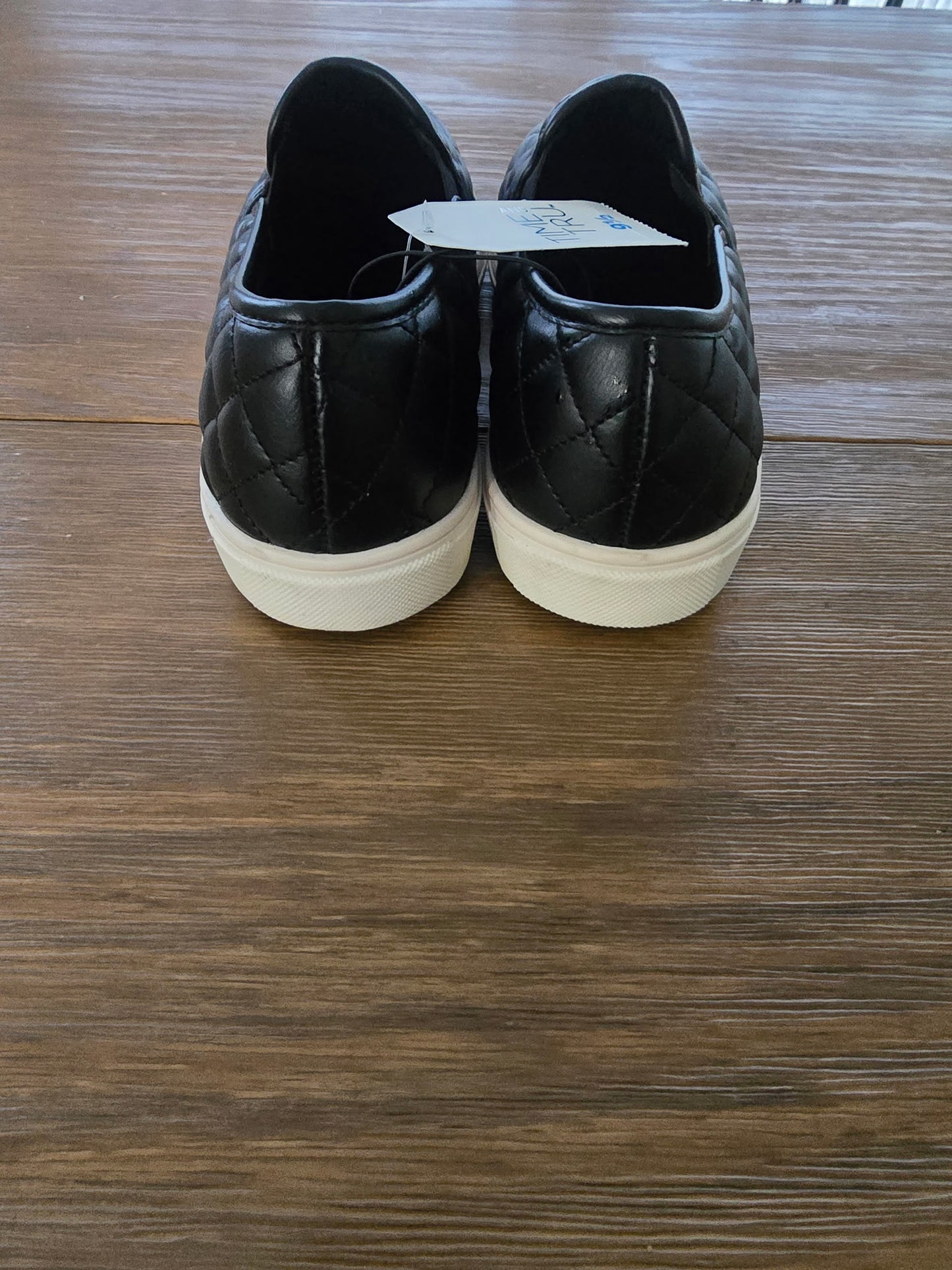 Time and Tru Women's Size 9.5 Black Quilted Slip On Sneakers NWT Memory Foam