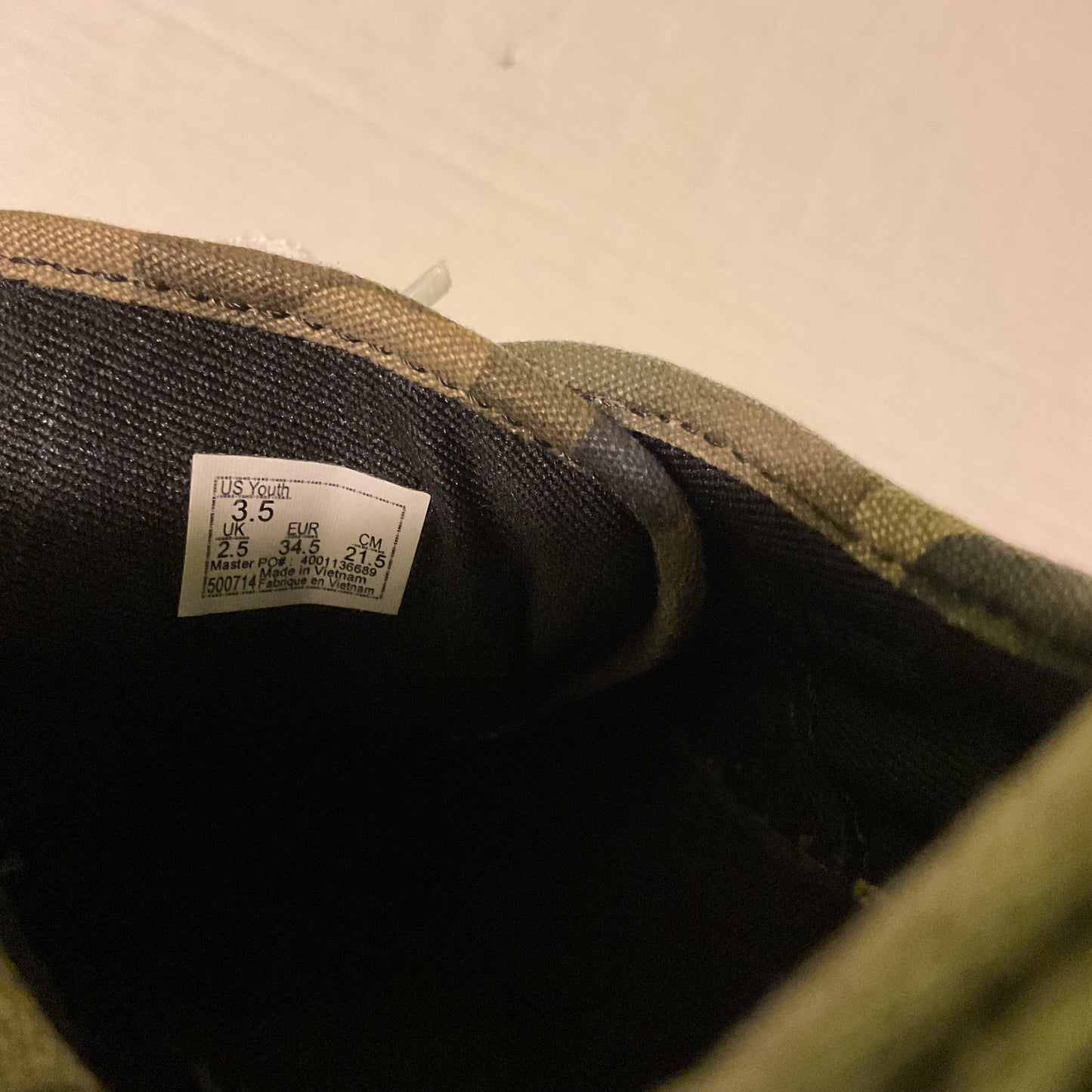 Vans Youth Camo Sneakers Size 3.5 | Low-Top Skate Shoes