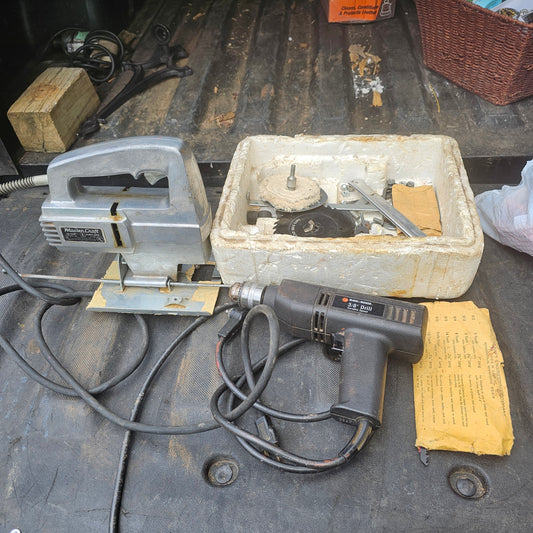 Vintage Master Craft Jig Saw & Black & Decker Drill + Blades Kit –