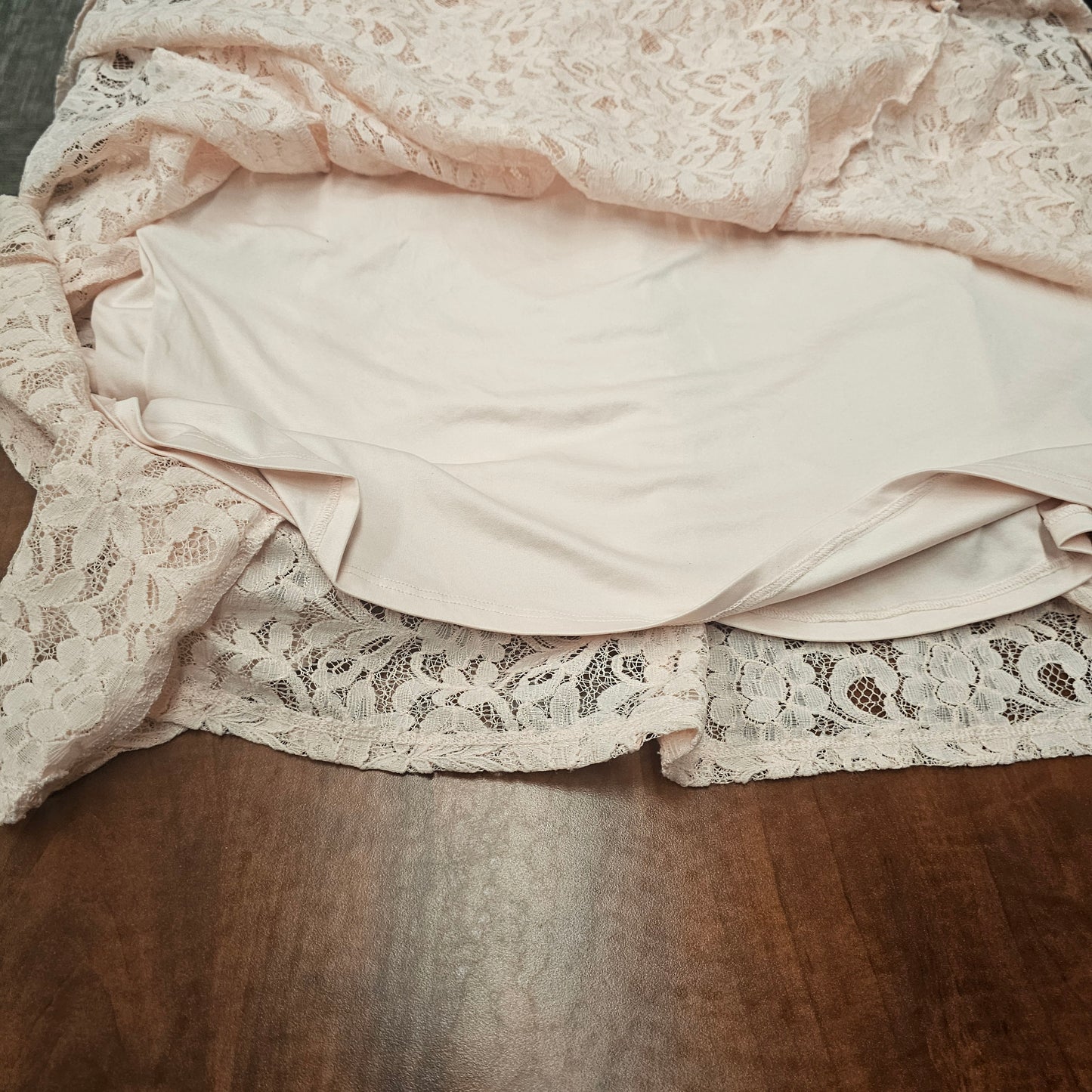 ELLE Lace Dress Womens Large L Cream Ivory Floral Asymmetrical Hem Fit Flare