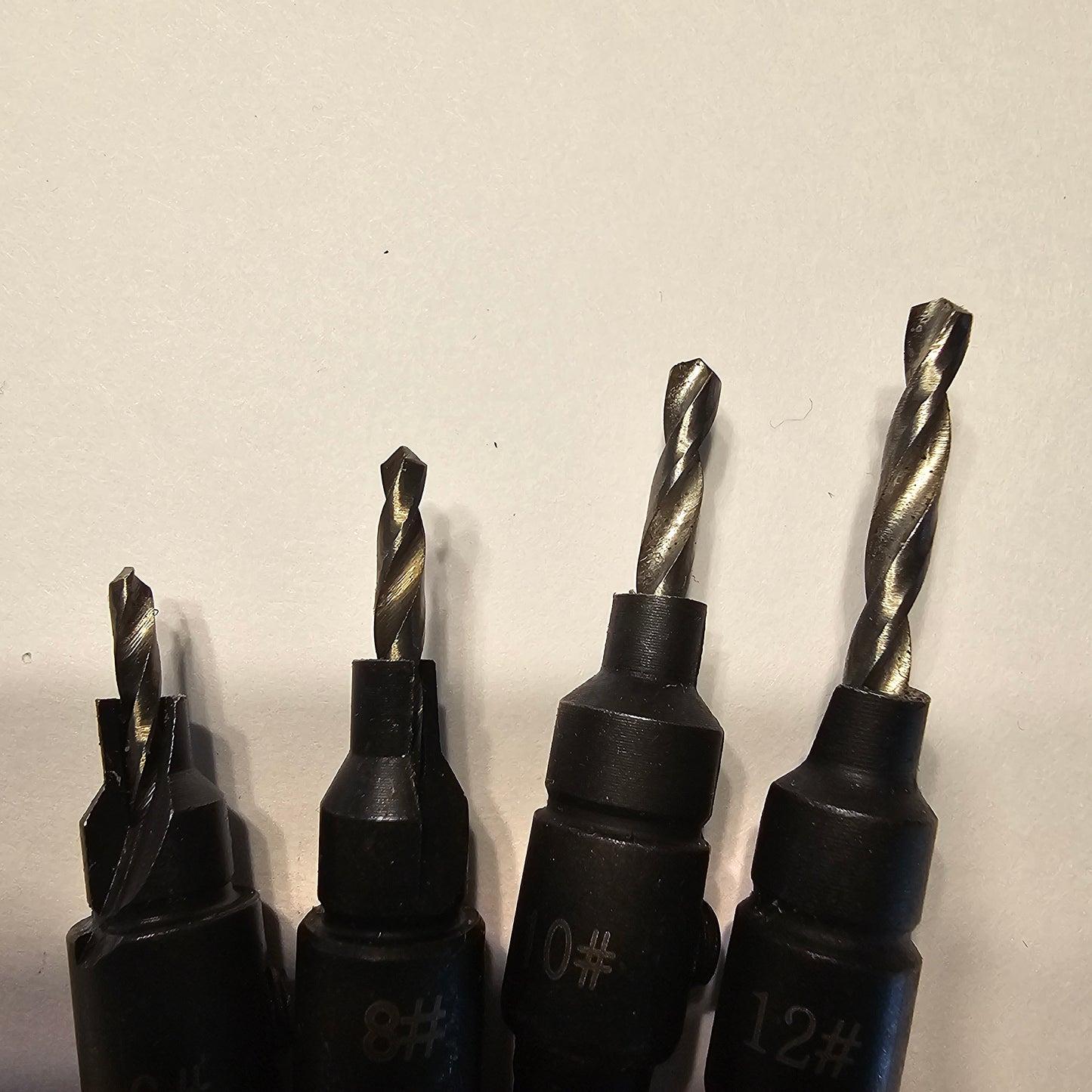 4-Piece Tapered Countersink Drill Bit Set with Hex Shank – Woodworking Tool Kit for #6, #8, #10, #12 Screws – Includes Allen Key