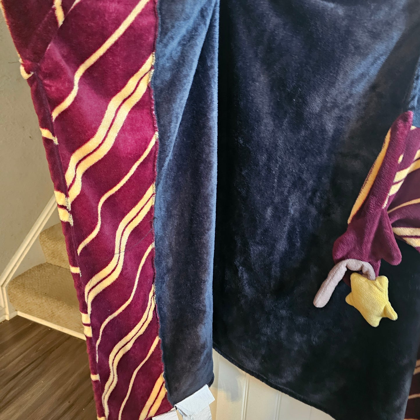 Berkshire Blanket Cuddly Buddies Wizard Hooded Throw 36x50 Plush Kids Costume