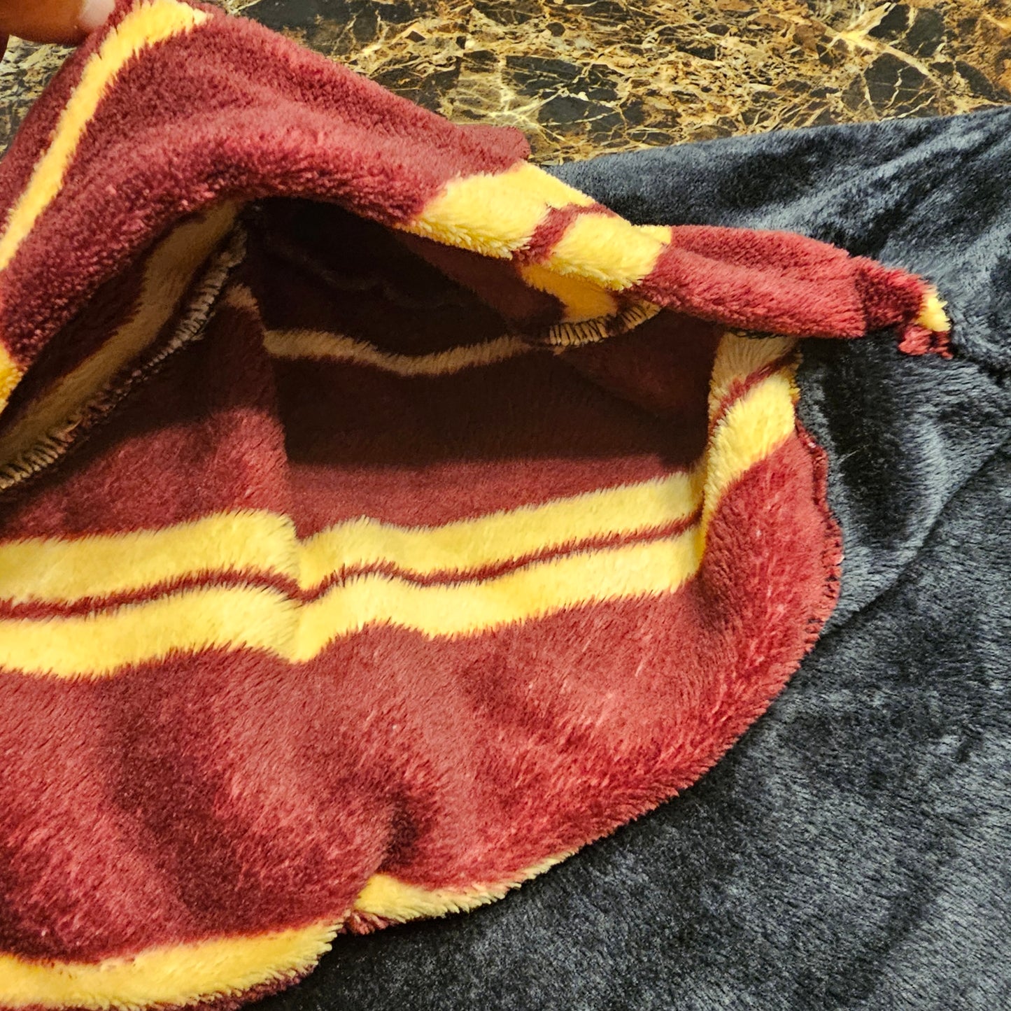 Berkshire Blanket Cuddly Buddies Wizard Hooded Throw 36x50 Plush Kids Costume