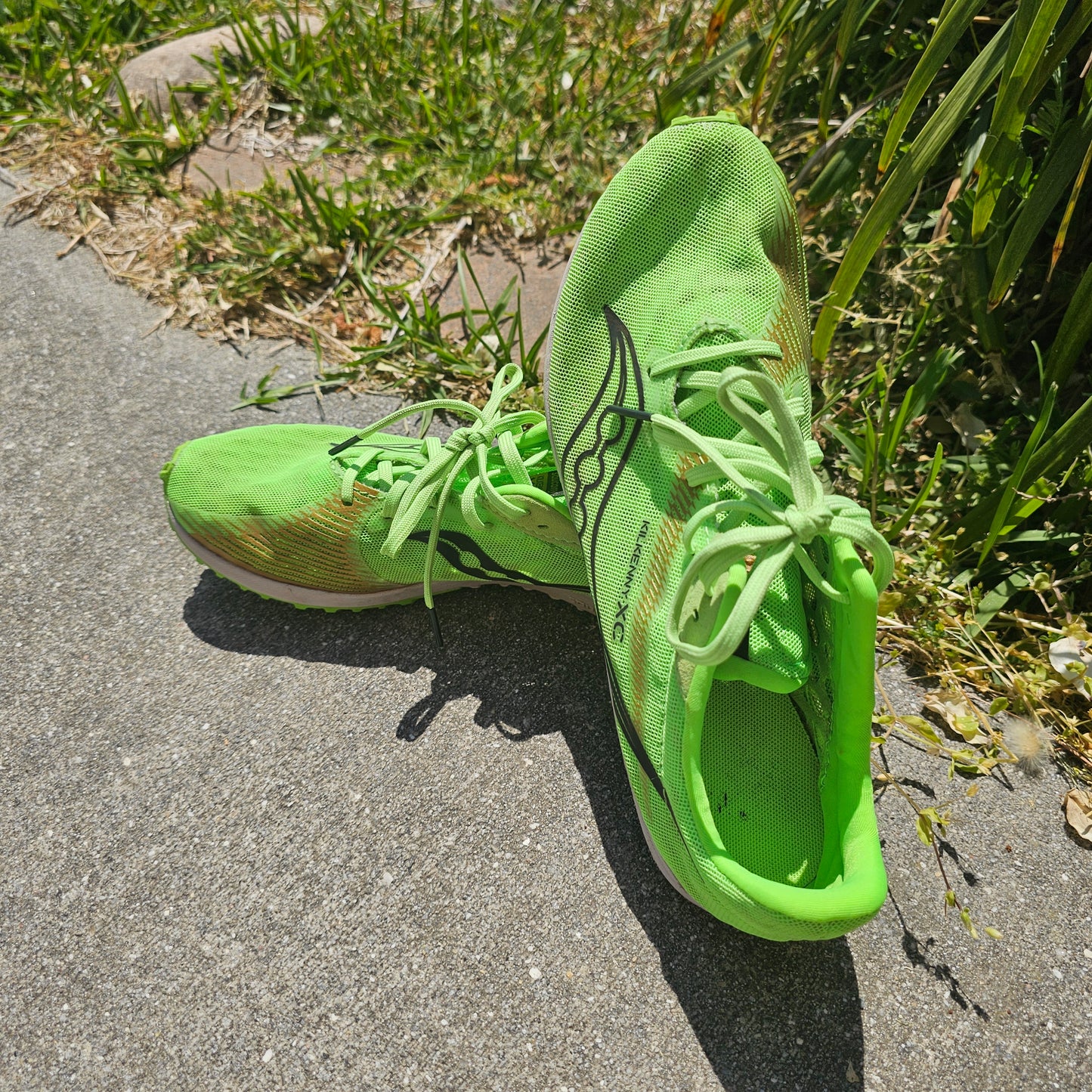 Saucony Kilkenny XC9 Cross Country Spikes - Women’s Size 8.5 - Slime/Green