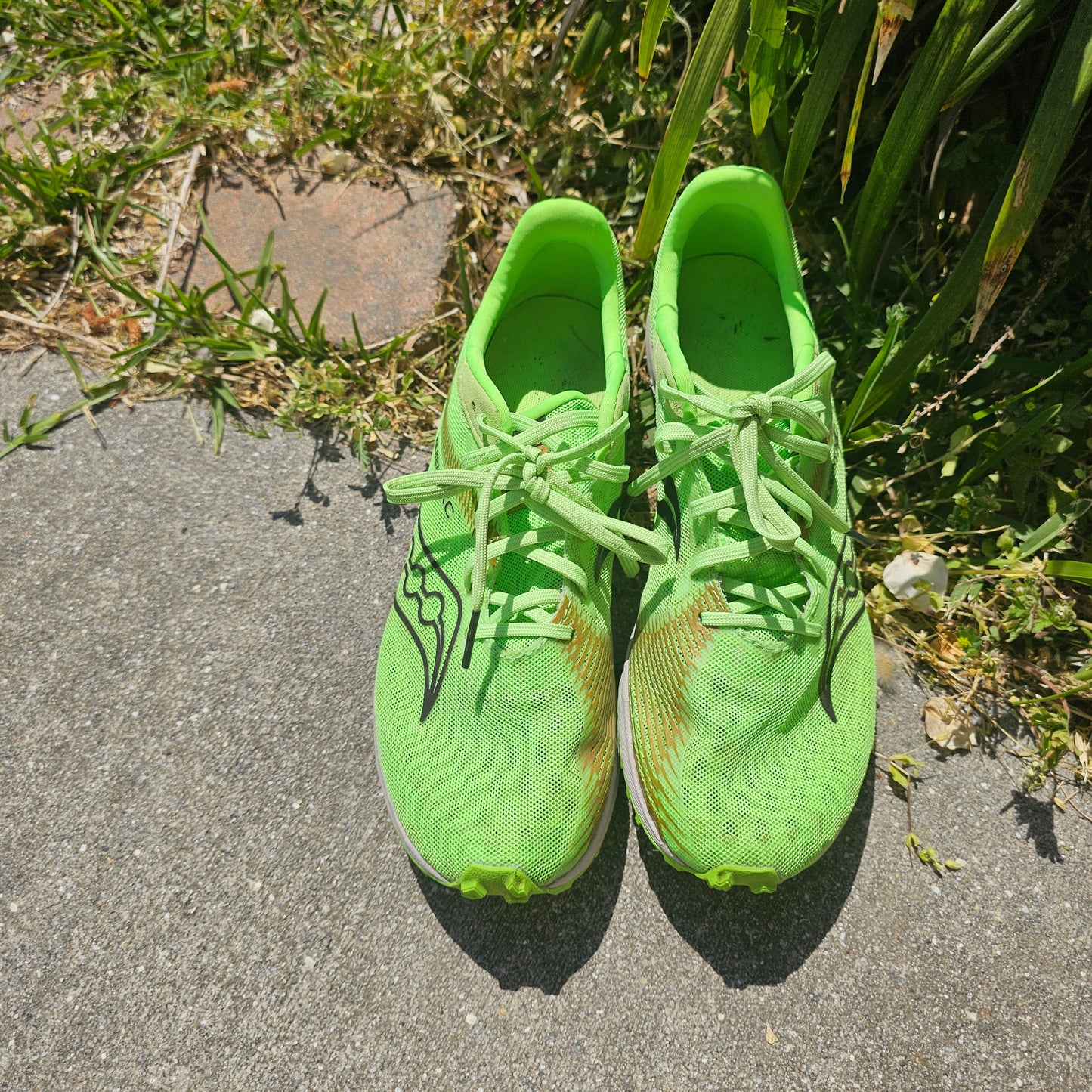 Saucony Kilkenny XC9 Cross Country Spikes - Women’s Size 8.5 - Slime/Green