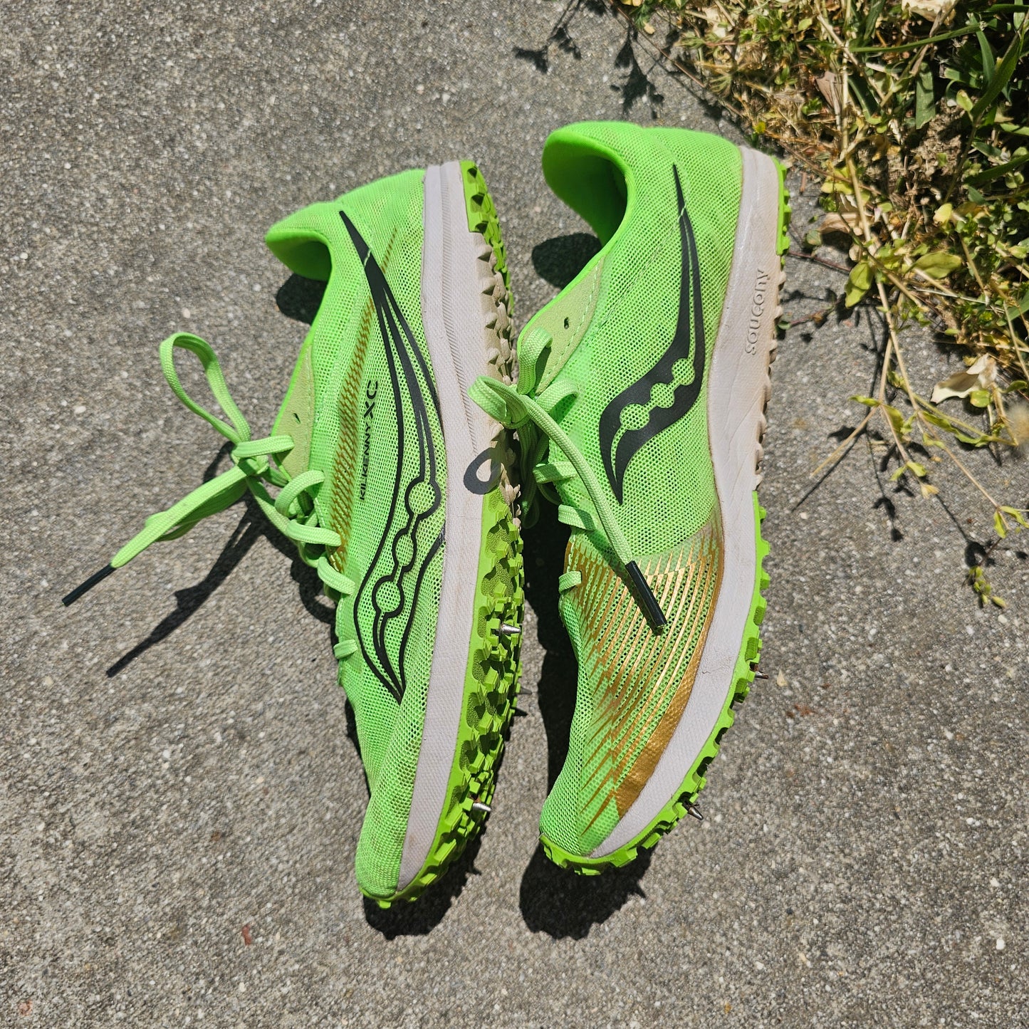 Saucony Kilkenny XC9 Cross Country Spikes - Women’s Size 8.5 - Slime/Green