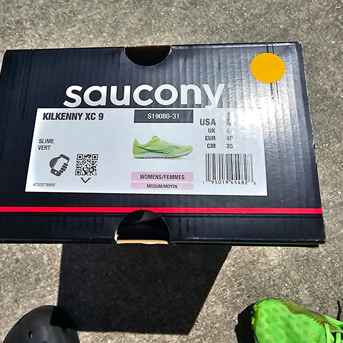 Saucony Kilkenny XC9 Cross Country Spikes - Women’s Size 8.5 - Slime/Green