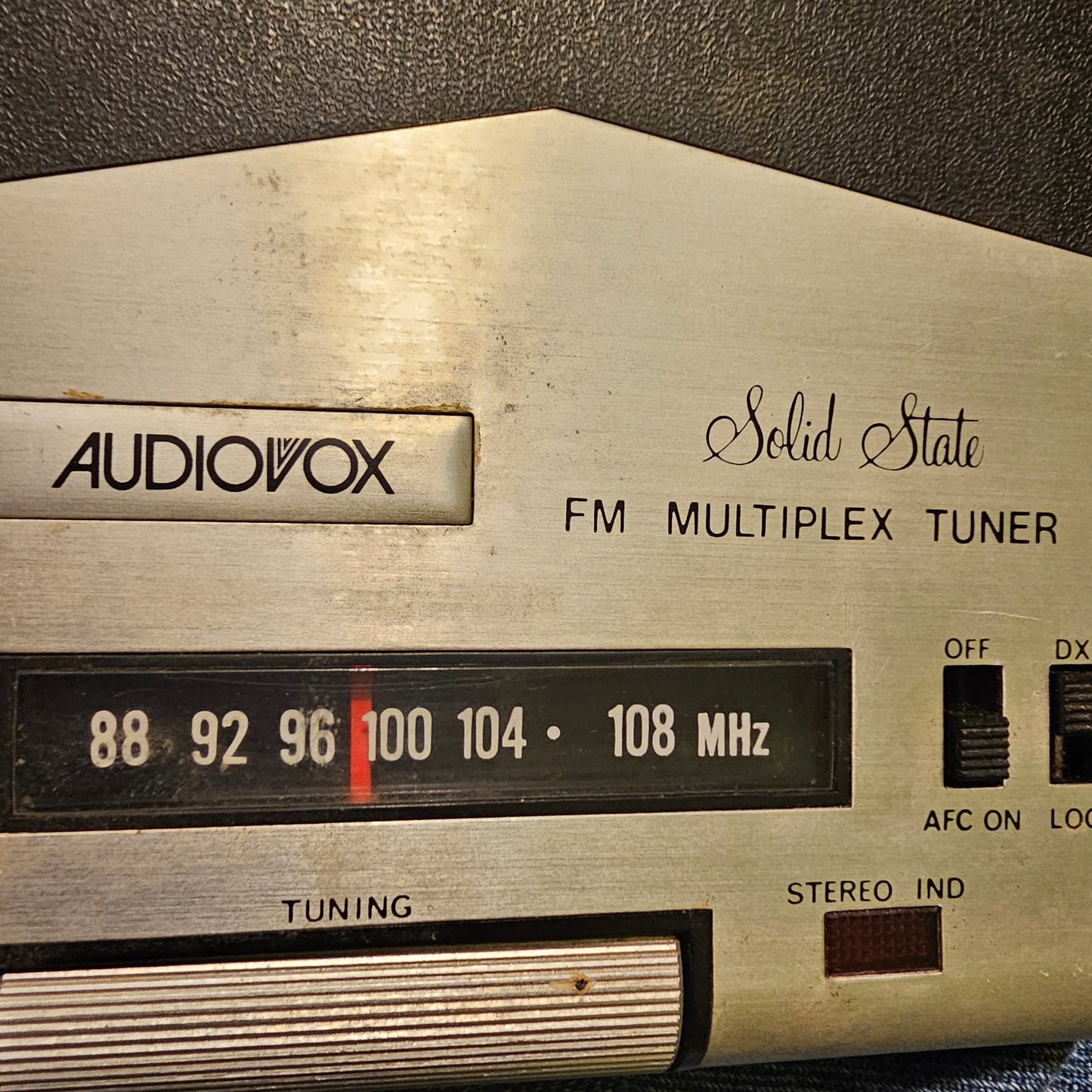 Audiovox FM-8 Solid State FM Multiplex Tuner