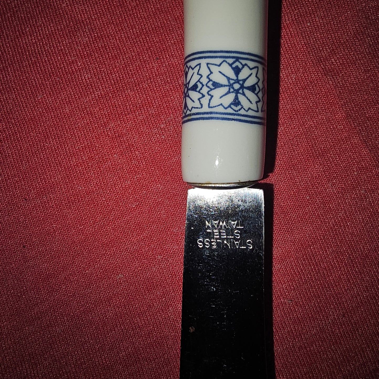 Vintage Blue & White Ceramic Handle Butter Spreaders Set of 6 with Wood Block - Stainless Steel Appetizer Knives - Cottagecore Kitchen Decor