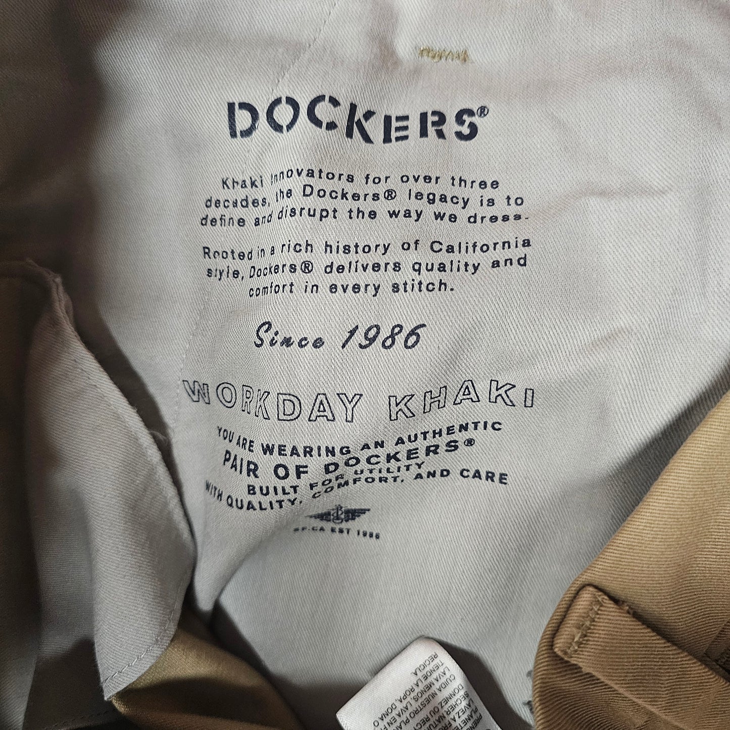 Dockers Workday Khaki Smart 360 Flex Pants Mens 40x32 Straight Leg Tan Stretch