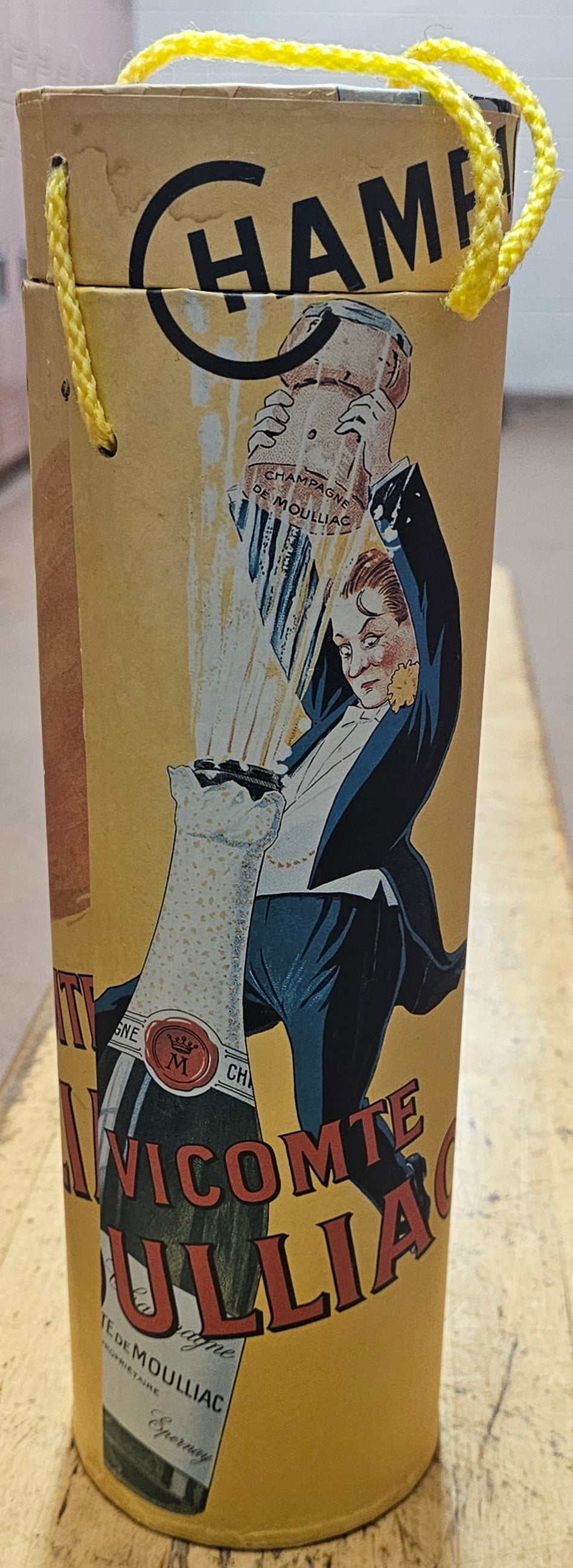 Vintage Style Vicomte de Moulliac Champagne Bottle Gift Tube - 2003 Applejack Licensing