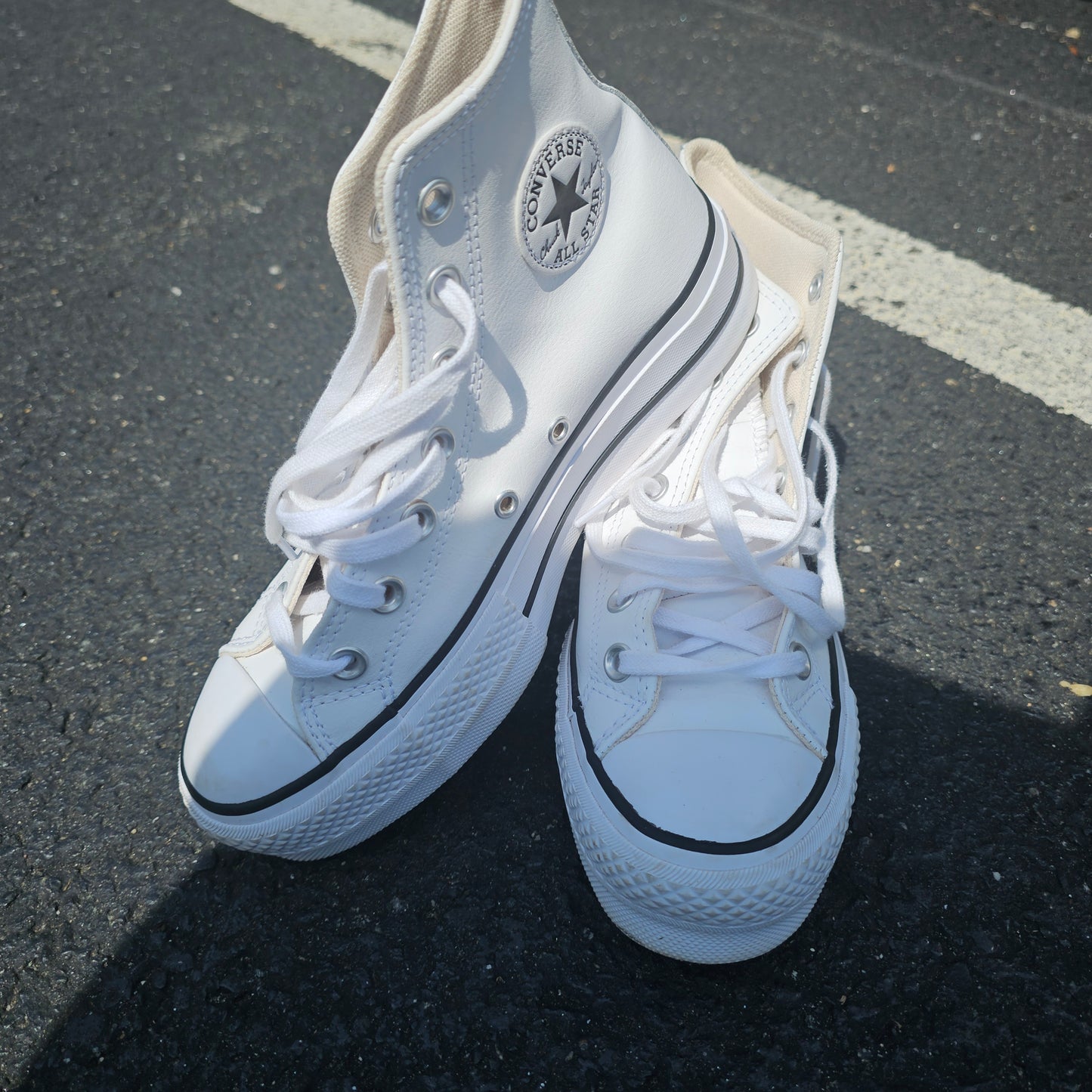 Converse Chuck Taylor All Star Lift High Platform White Leather Sneakers Women's Size 6 (561676C)
