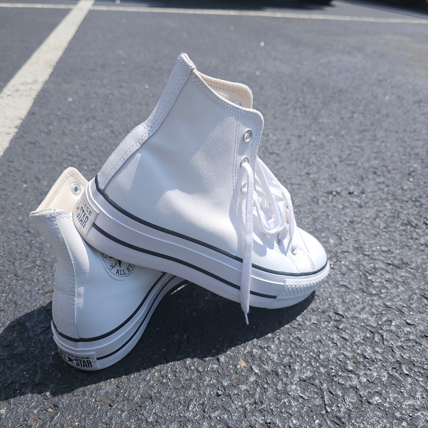 Converse Chuck Taylor All Star Lift High Platform White Leather Sneakers Women's Size 6 (561676C)