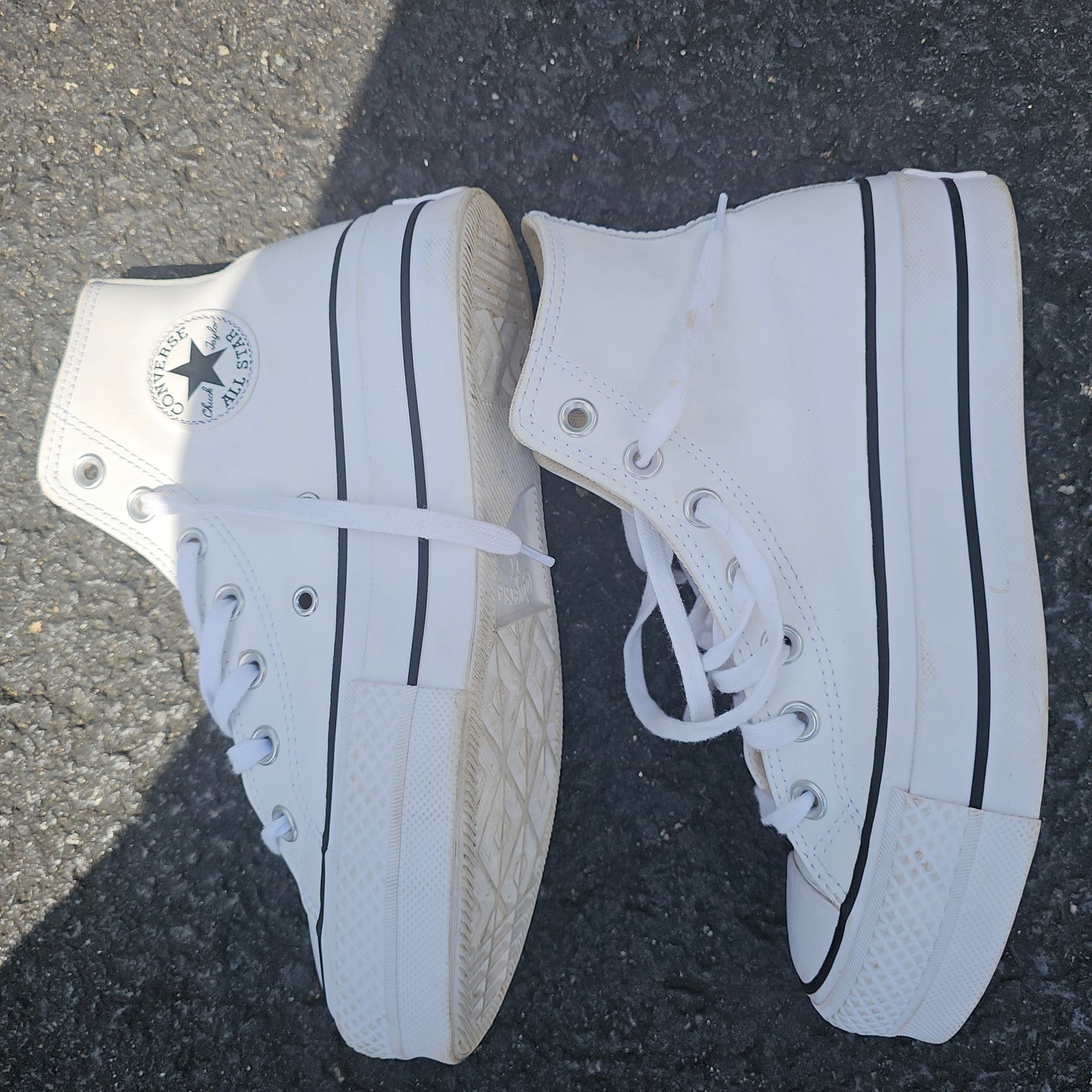 Converse Chuck Taylor All Star Lift High Platform White Leather Sneakers Women's Size 6 (561676C)