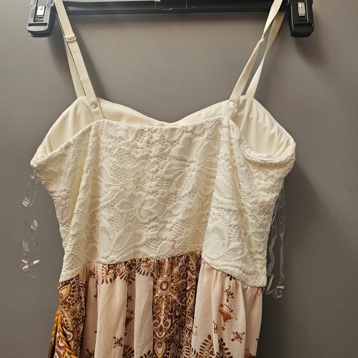 AUW White Lace Bodice Mandala Print Maxi Dress with Braid Belt Medium