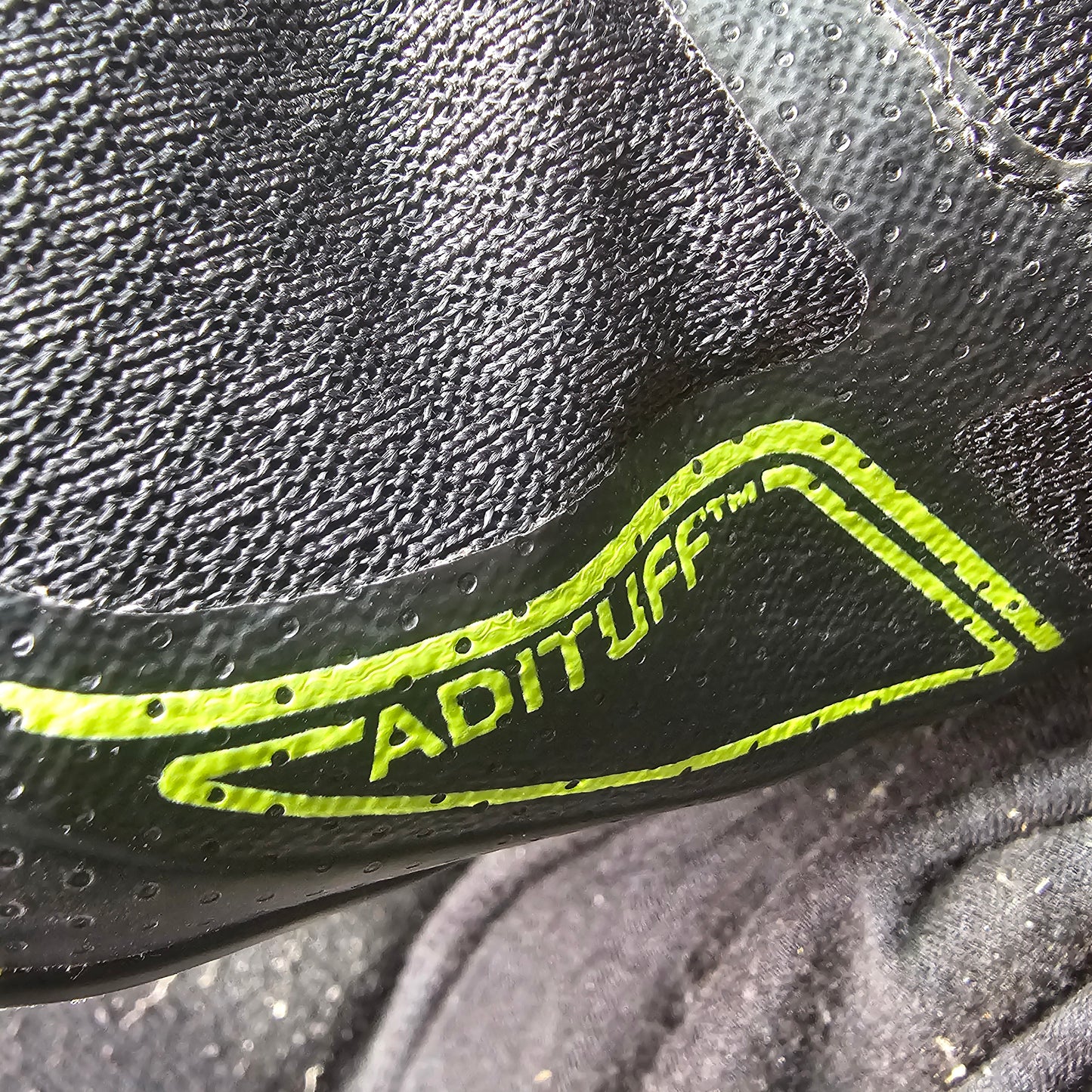 Adidas Volley Response Boost Men's Size 9.5 Black Neon AF5235 Court Shoes Flaw
