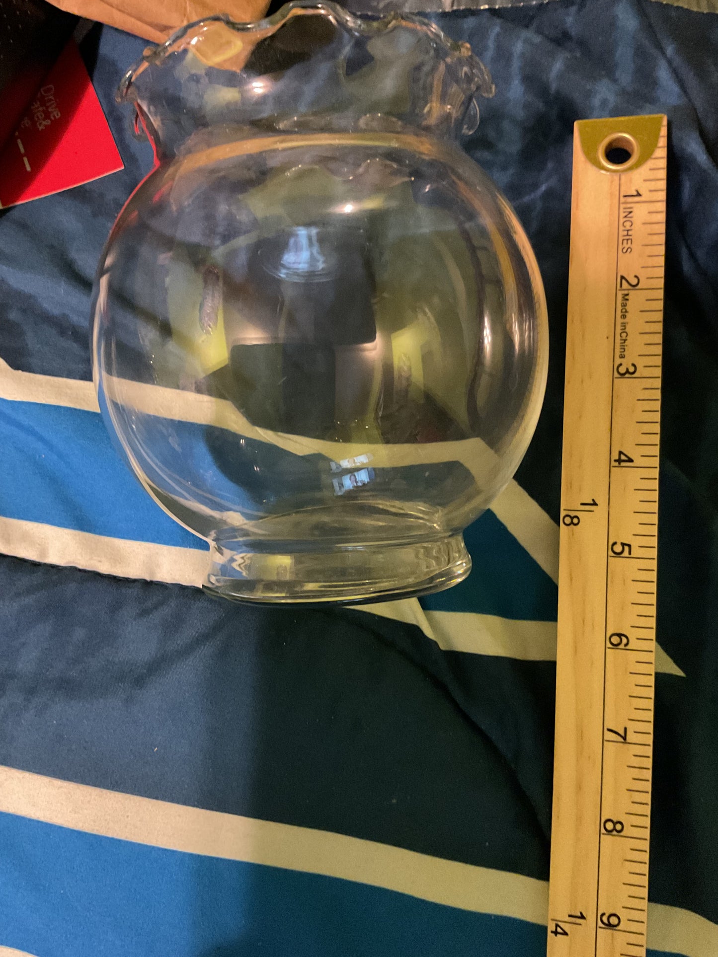 Vintage clear glass ruffled-edge bowls