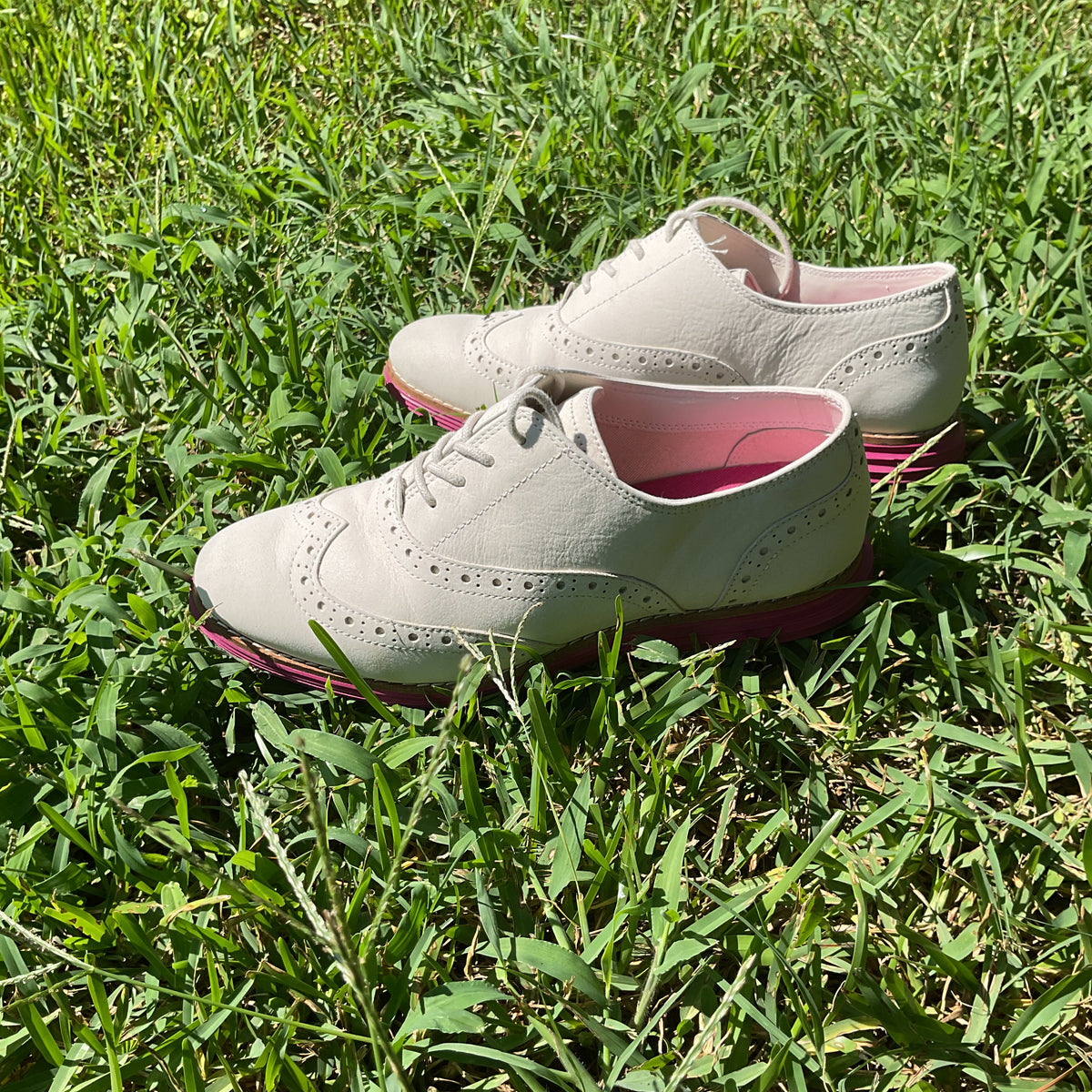 Cole Haan OriginalGrand Women's Wingtip Oxfords Sz 6B Off White Pink W24361