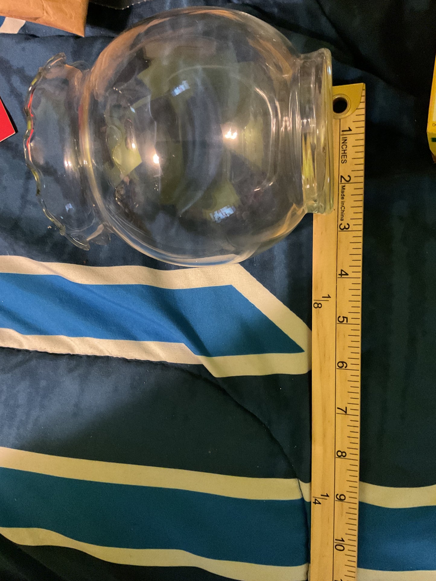 Vintage clear glass ruffled-edge bowls