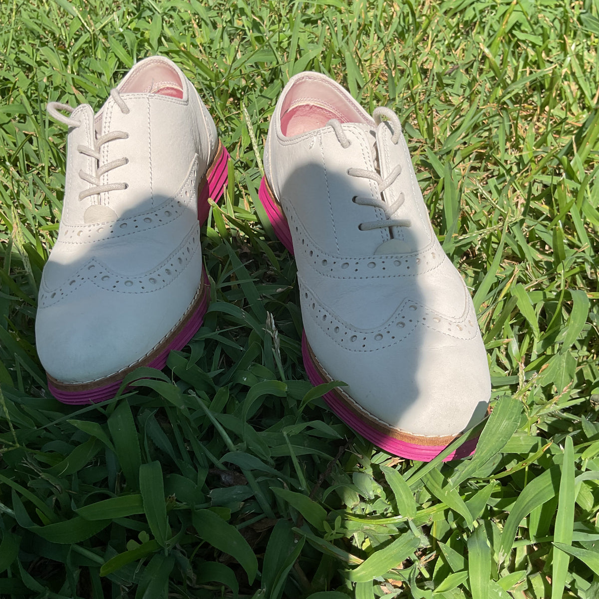 Cole Haan OriginalGrand Women's Wingtip Oxfords Sz 6B Off White Pink W24361