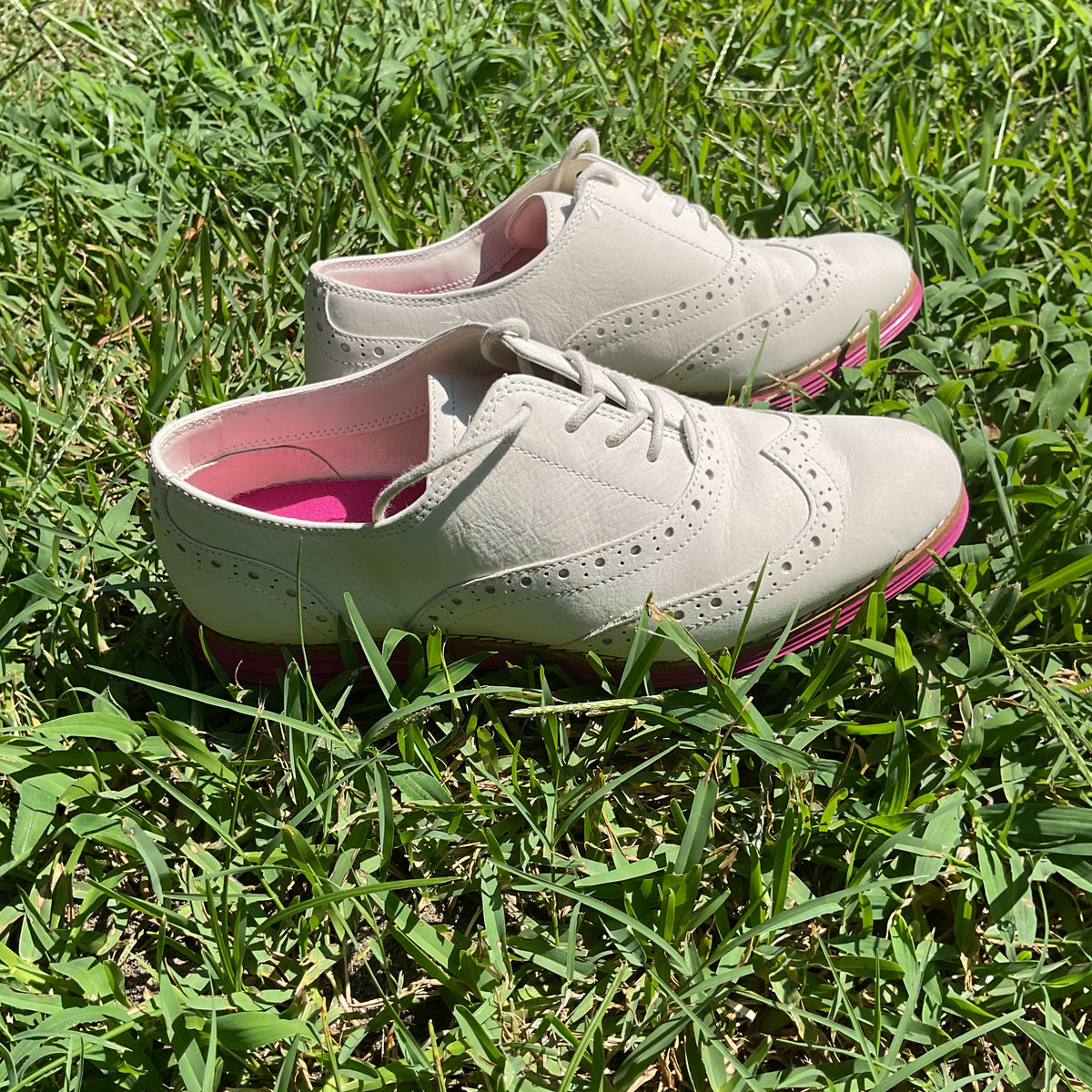 Cole Haan OriginalGrand Women's Wingtip Oxfords Sz 6B Off White Pink W24361