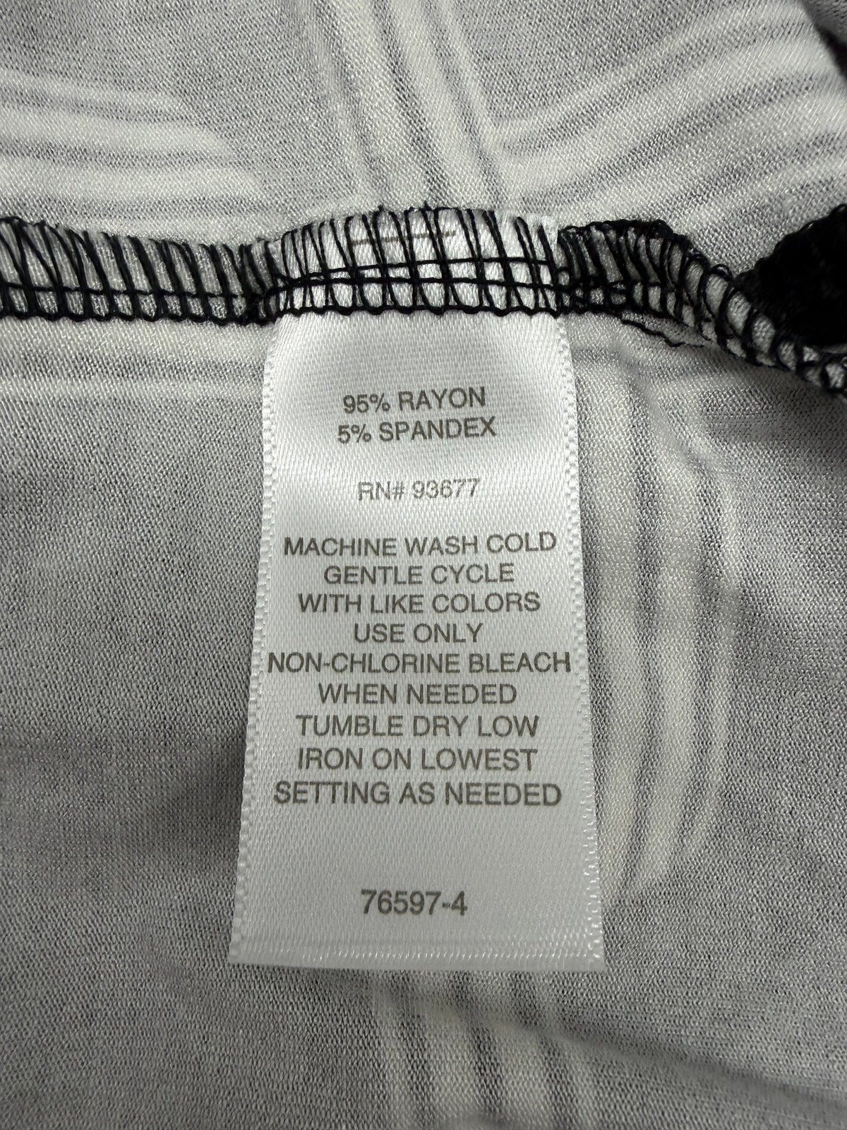 Liz Claiborne Womens XXL Black White Windowpane Top 3/4 Sleeve Rayon Stretch