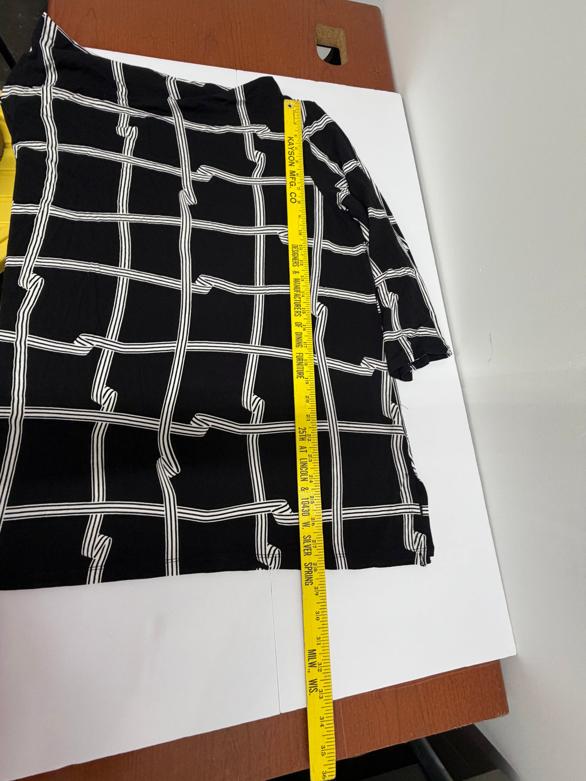 Liz Claiborne Womens XXL Black White Windowpane Top 3/4 Sleeve Rayon Stretch