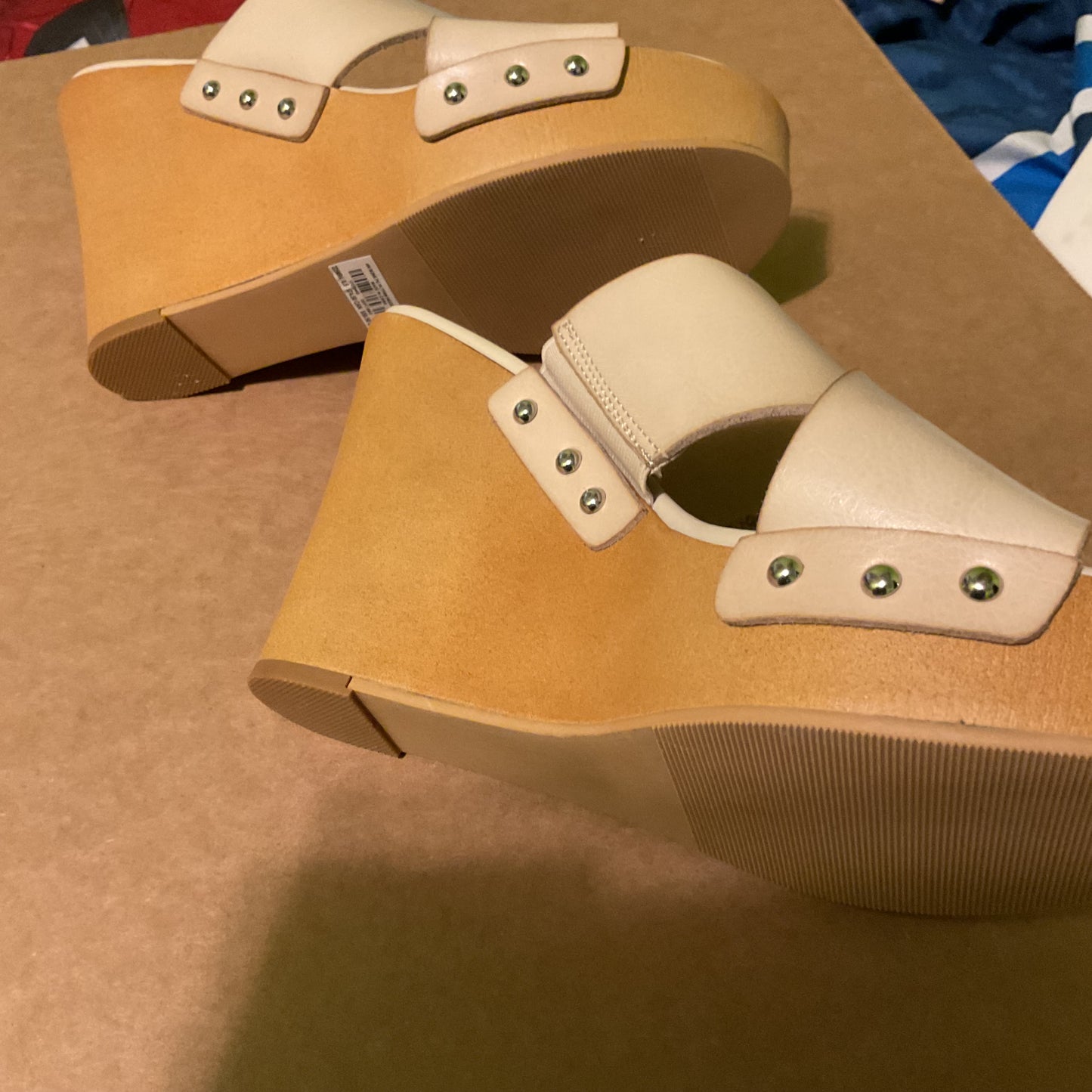 Torrid Bone PU Platform Wood Wedge Sandals – Size 6.5 (Wide Width)