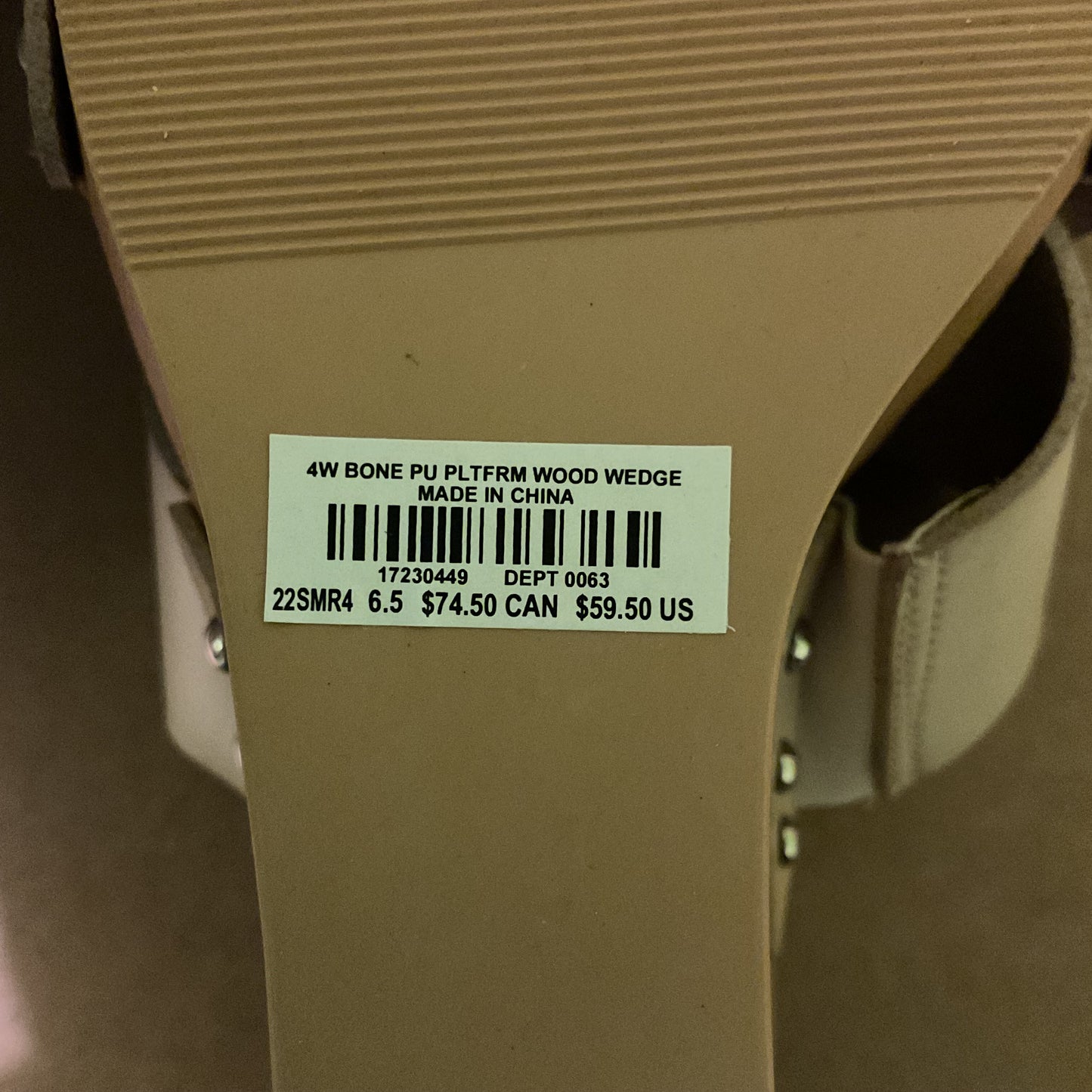 Torrid Bone PU Platform Wood Wedge Sandals – Size 6.5 (Wide Width)