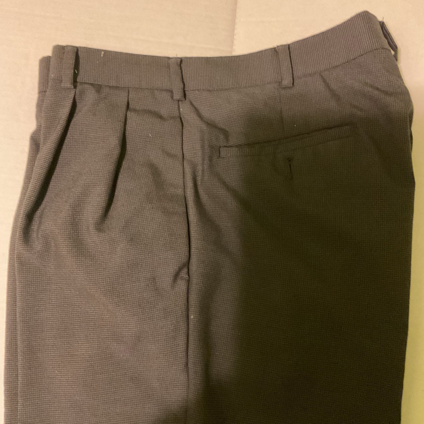 AXIST Essentials Men’s Dress Pants 33x32 Gray Micro Check Flat‎ Front Wool Blend