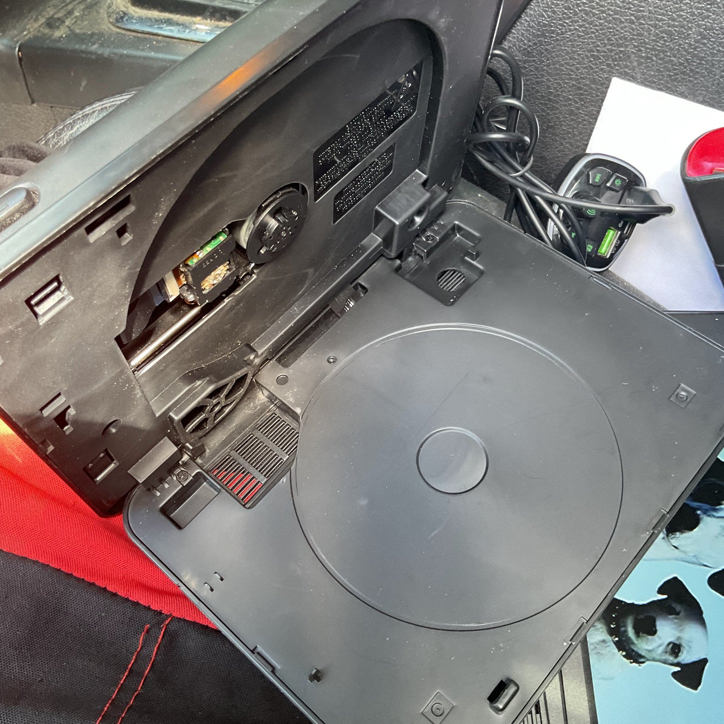 RCA 7" Mobile Dual Screen DVD System - Car Headrest Entertainment Set NO REMOTE