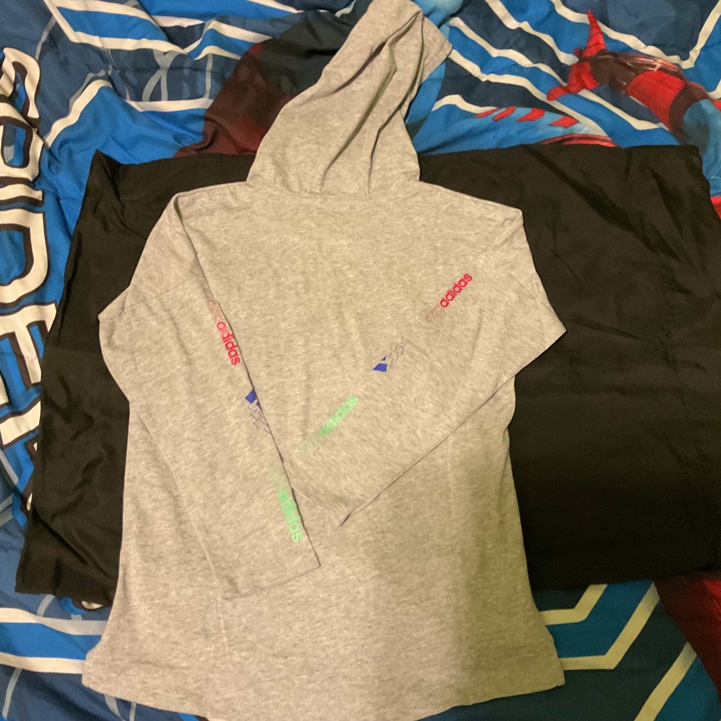 Adidas Kids’ Heather Gray Multicolor Logo Hoodie – Long Sleeve Pullover