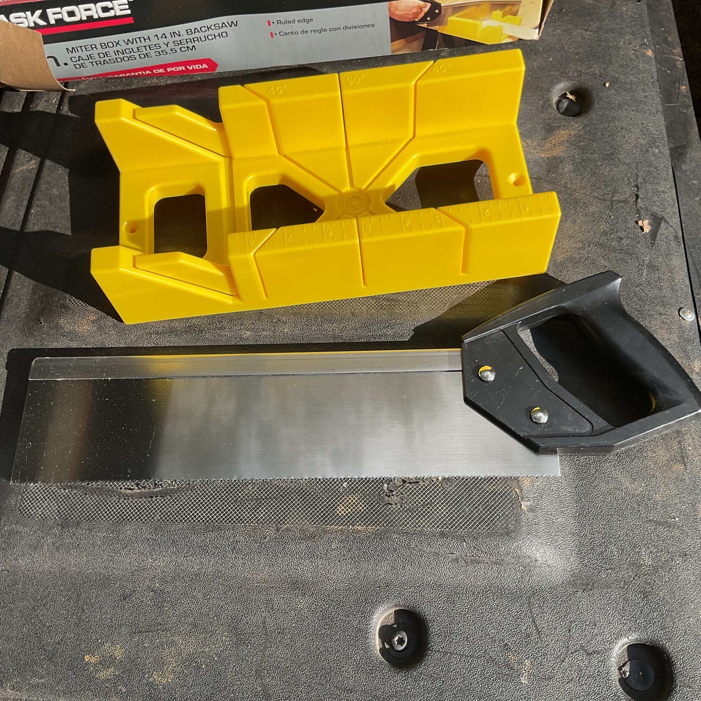 Task Force 12" Miter Box with 14" Backsaw
