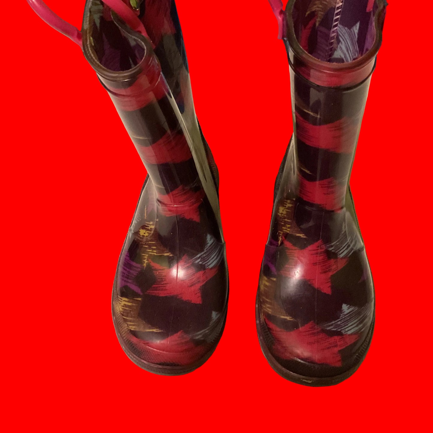 Lilly Girls Rain Boots Size 6 – Multicolor Star Print with Handles