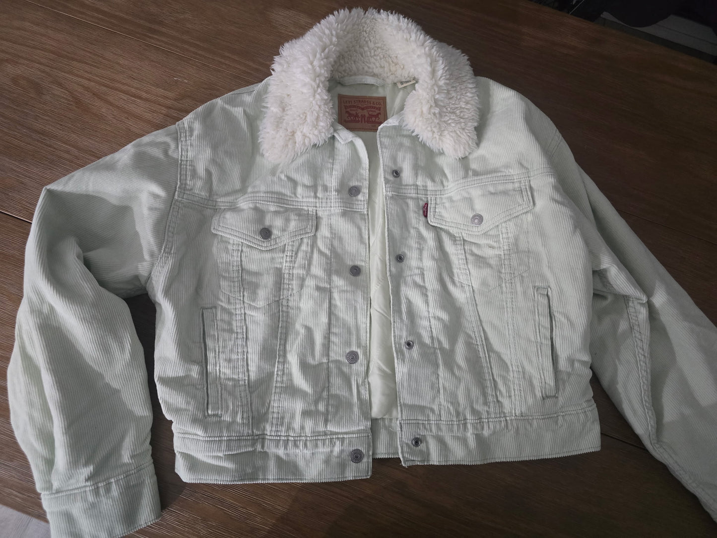 Levi’s Sherpa-Lined Corduroy Trucker Jacket – Mint Green – Size XS – Made in Sri Lanka