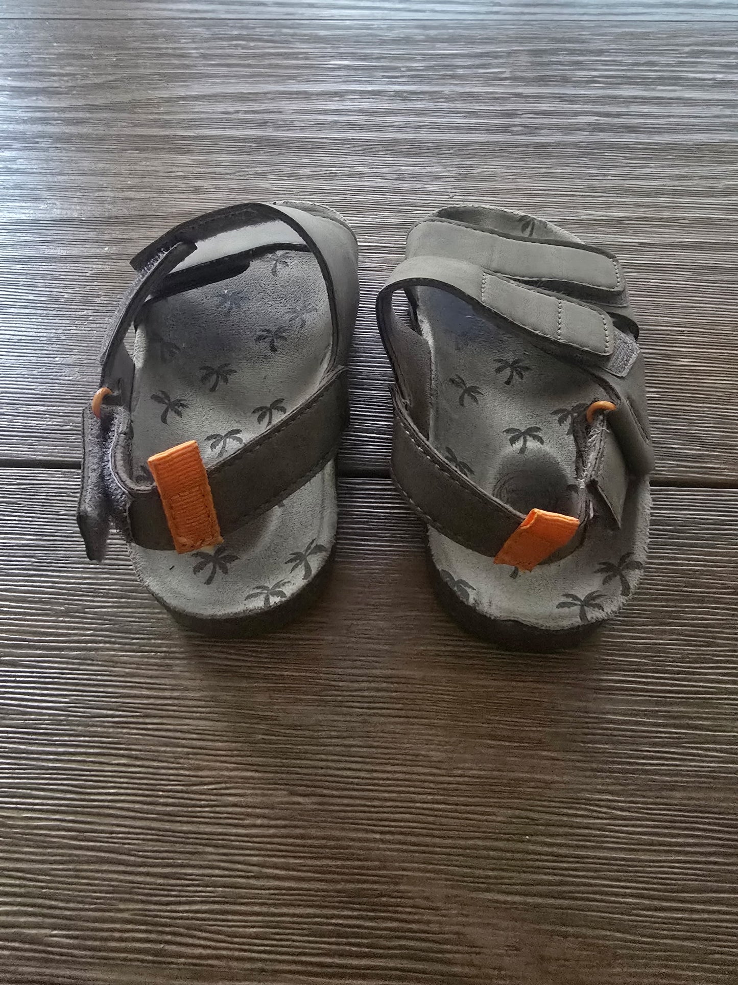 Toddler Boy Palm Print Velcro Sandals – Brown/Gray (Size 8)