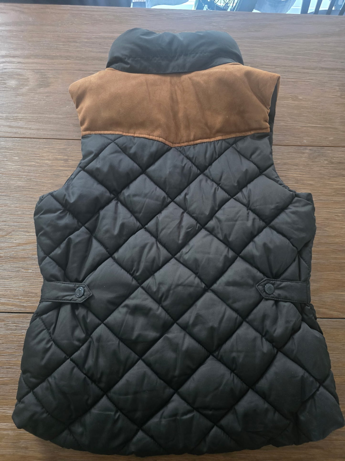 H&M L.O.G.G. Quilted Puffer Vest Black Brown Plaid Lined Women’s Size 6