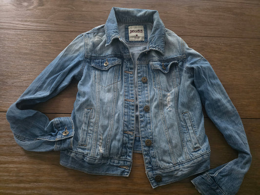 Mudd Women’s Denim Jean Jacket Medium Blue Distressed Style 100% Cotton medium
