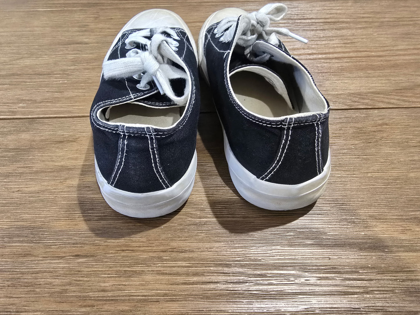 No Boundaries Women’s Black Canvas Sneakers Size 9.5 | Casual Lace‑Up Shoes
