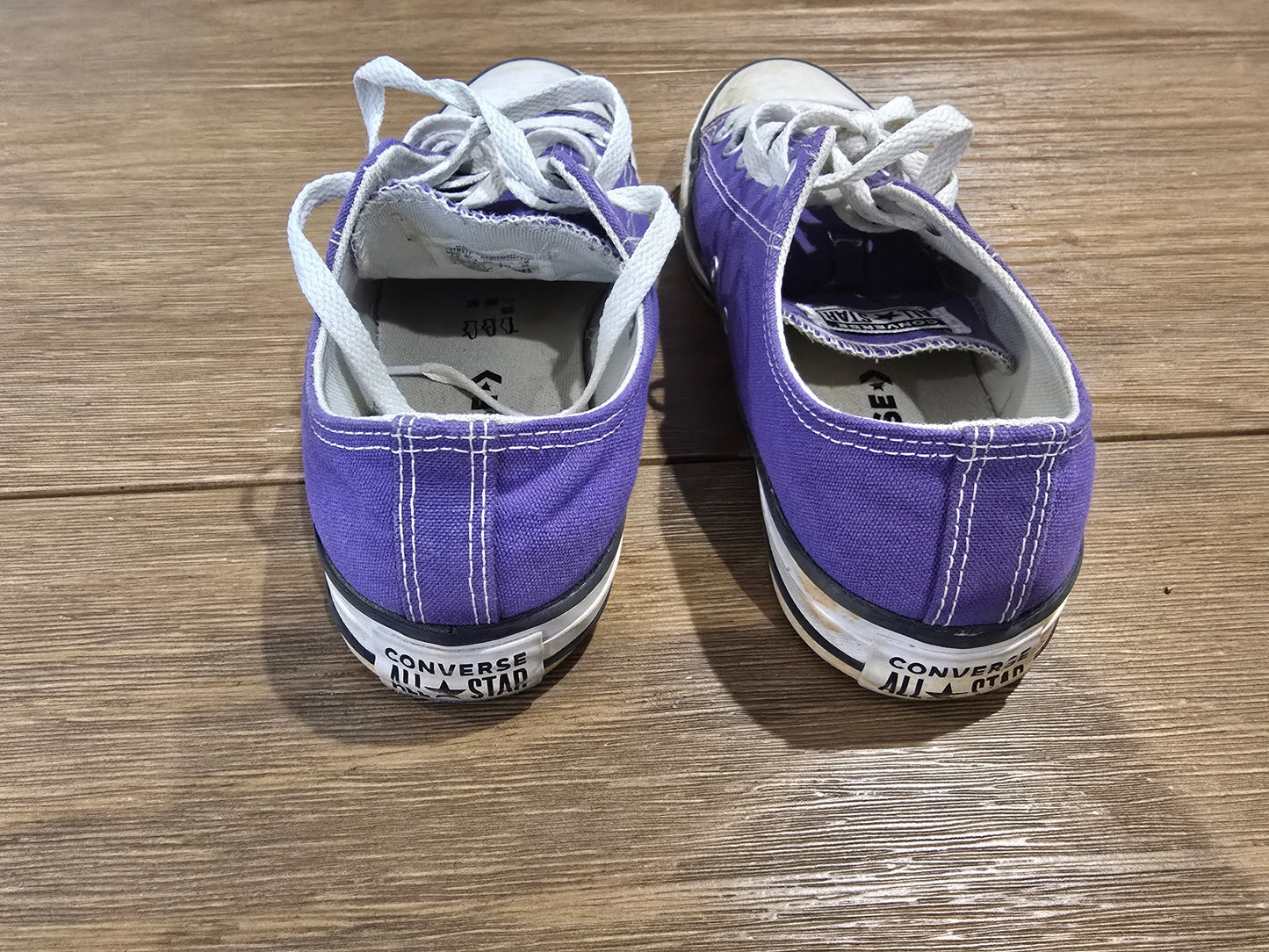 Converse All Star Purple Low Top Sneakers Men’s 7.5 / Women’s 9.5