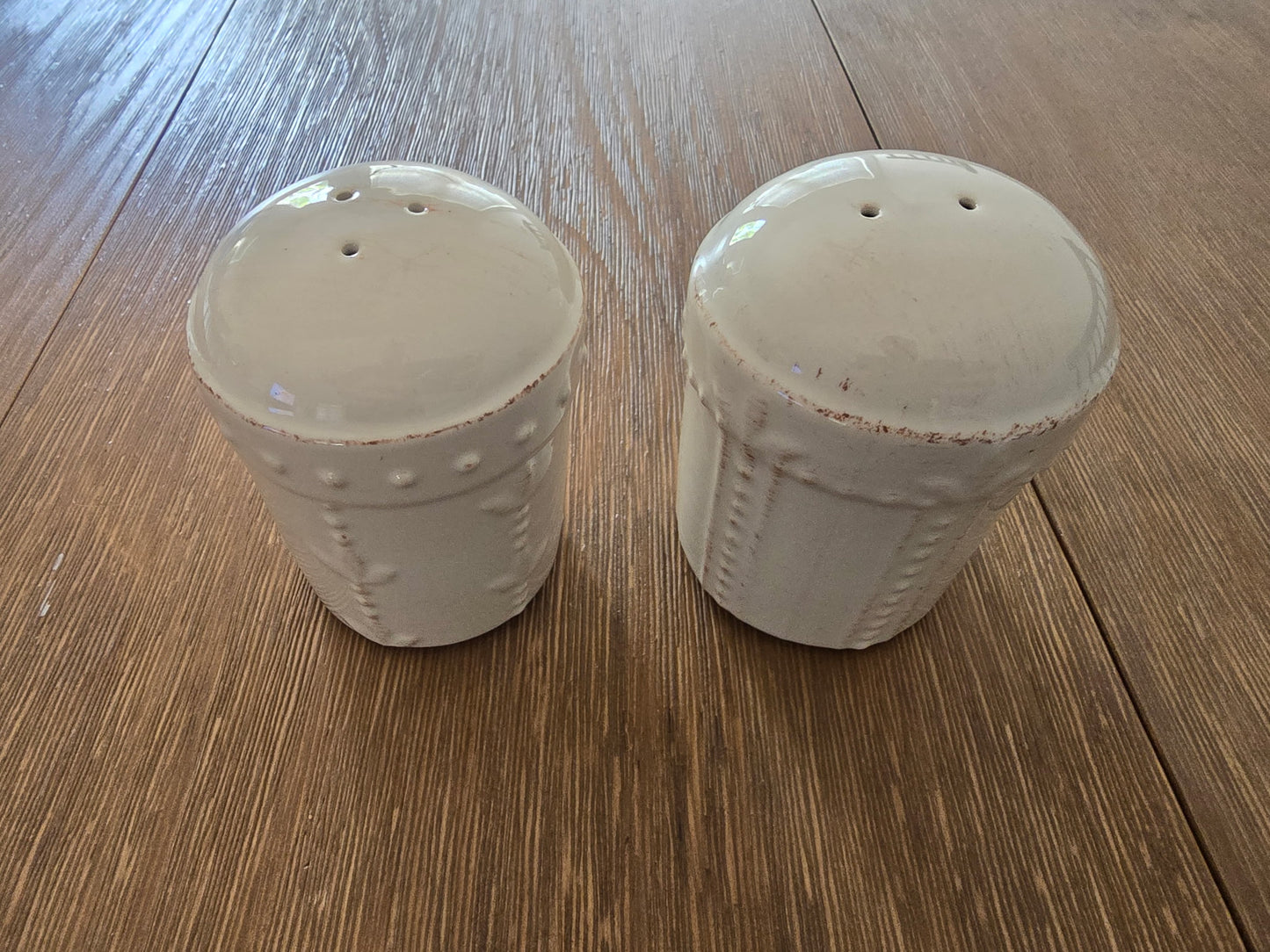 Rustic Ceramic Salt & Pepper Shakers Set | White Distressed | Pre-Owned