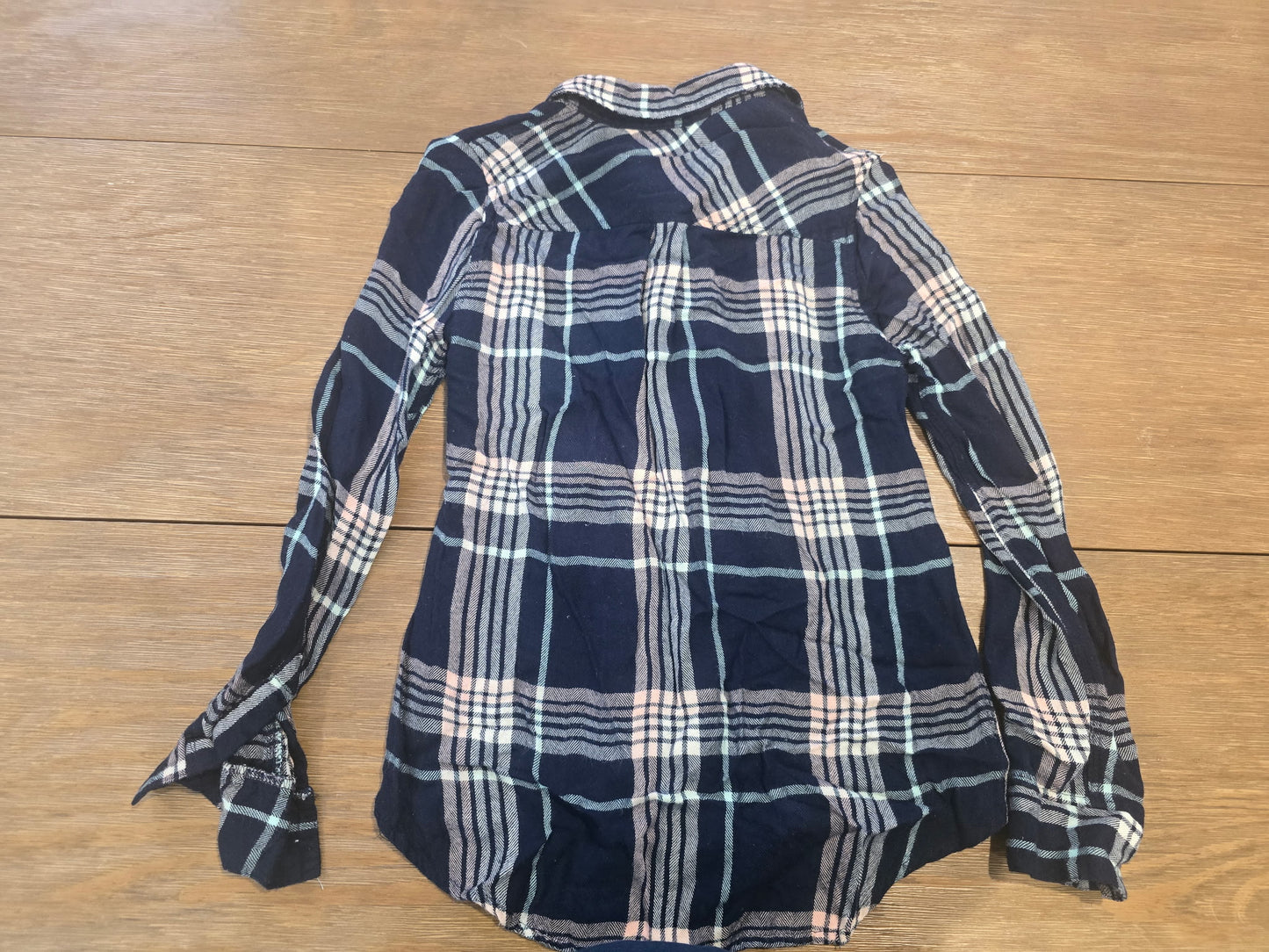 Rue21 Women’s Plaid Flannel Button-Up Shirt XS Navy