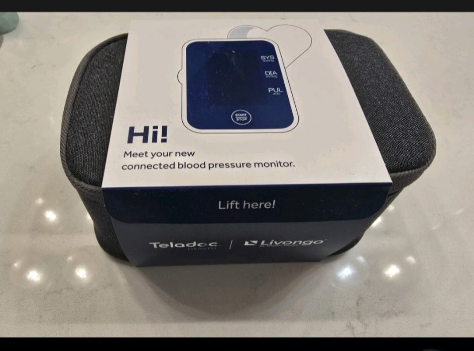 Teladoc Livongo HT945 Connected Blood Pressure Monitor w Cuff Case Batteries