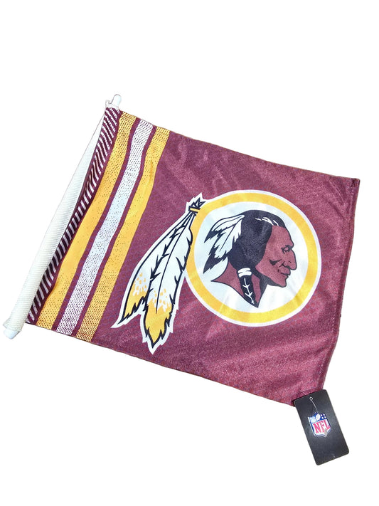 Washington Redskins Official NFL Car Flag - Legacy Logo - NWT (DAMAGED POLE)